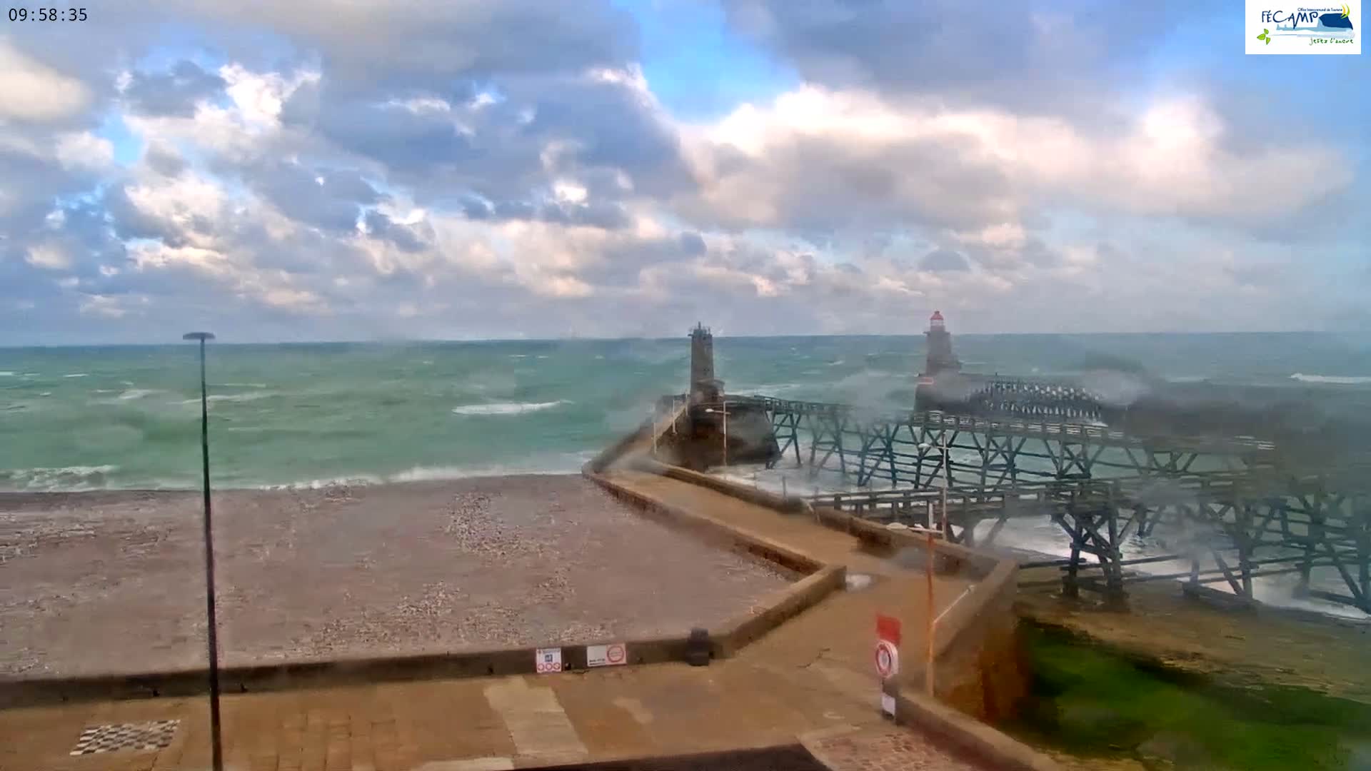 Fecamp City & Port Live Cam - Le Havre, Seine-Maritime, Normandie, France