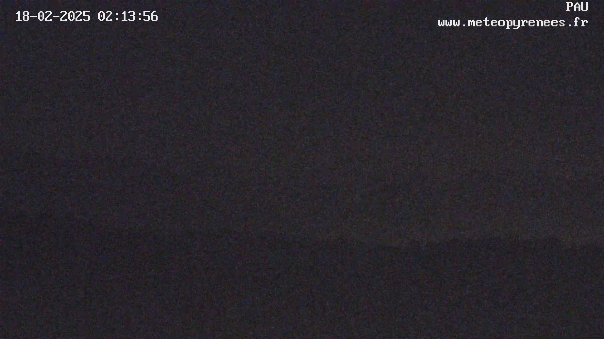  Les Pics du Midi Mountains Peaks from Pau Live Cam - Pau, Pyrenees-Atlantiques, Nouvelle-Aquitaine, France