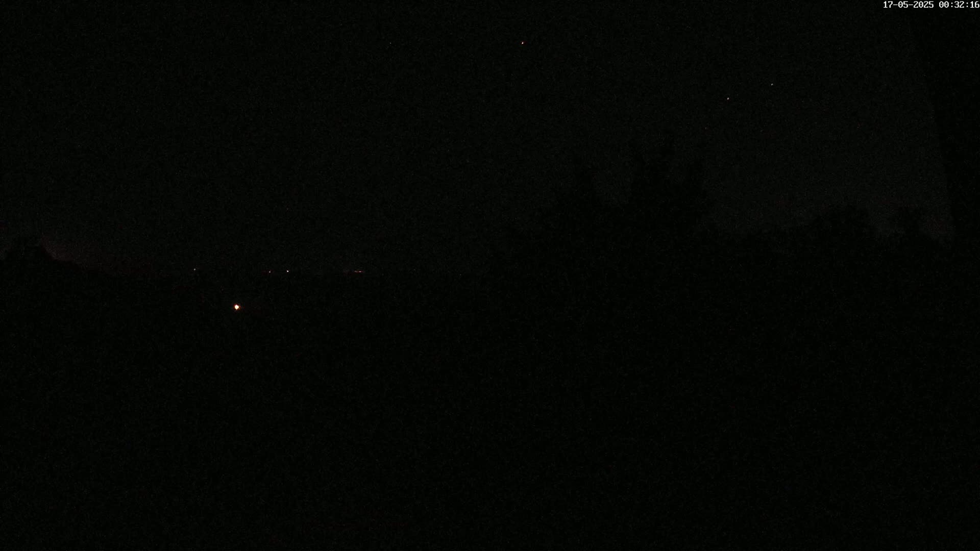Montpincon Mountain Live Cam - Lisieux, Calvados, Normandie, France