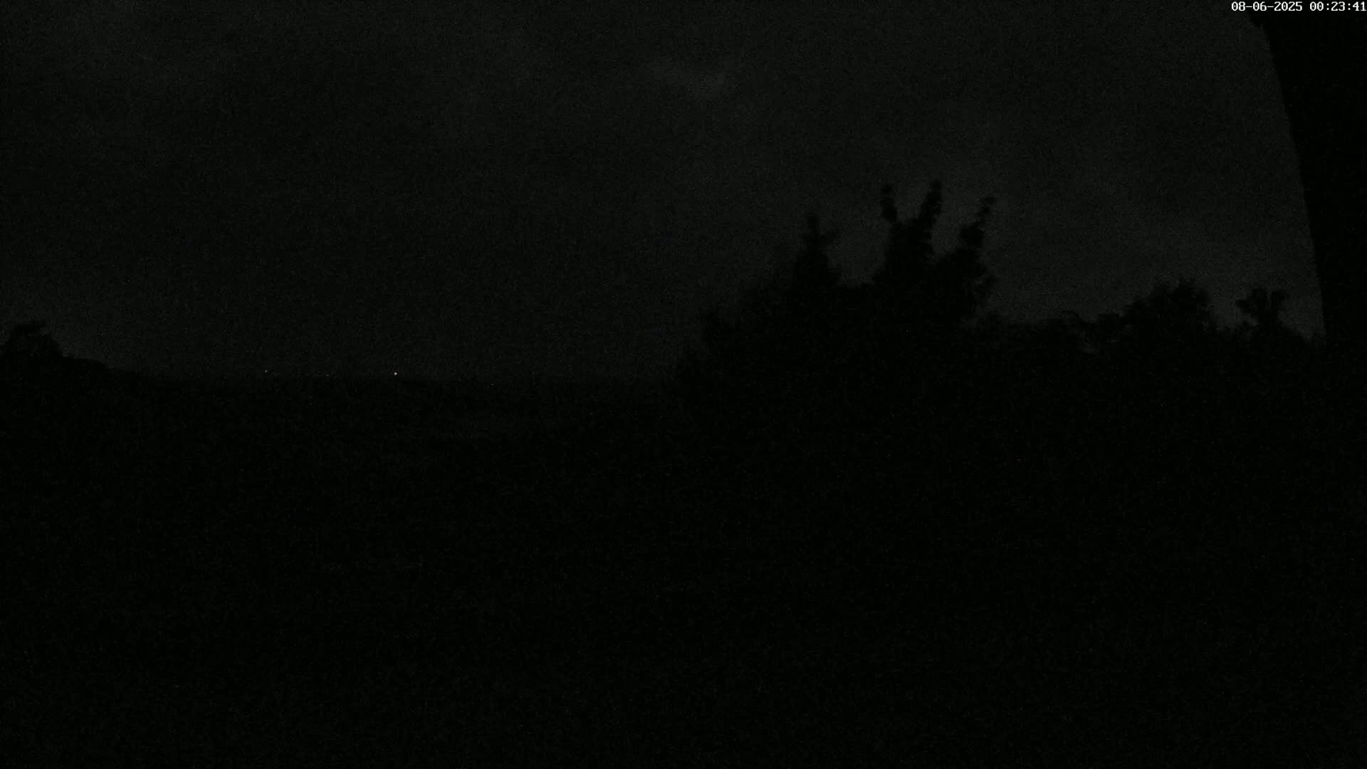 Montpincon Mountain Live Cam - Lisieux, Calvados, Normandie, France