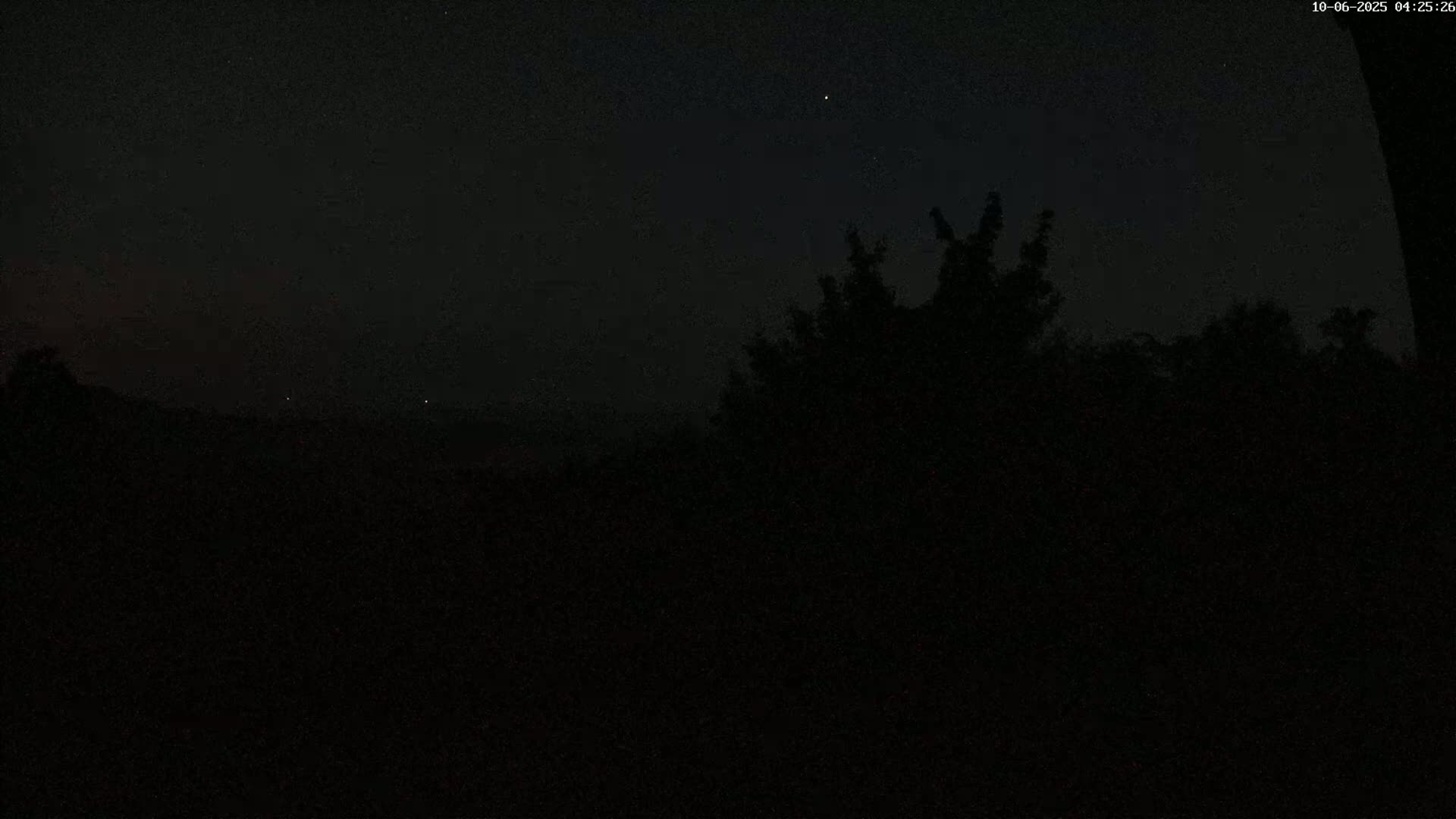 Montpincon Mountain Live Cam - Lisieux, Calvados, Normandie, France