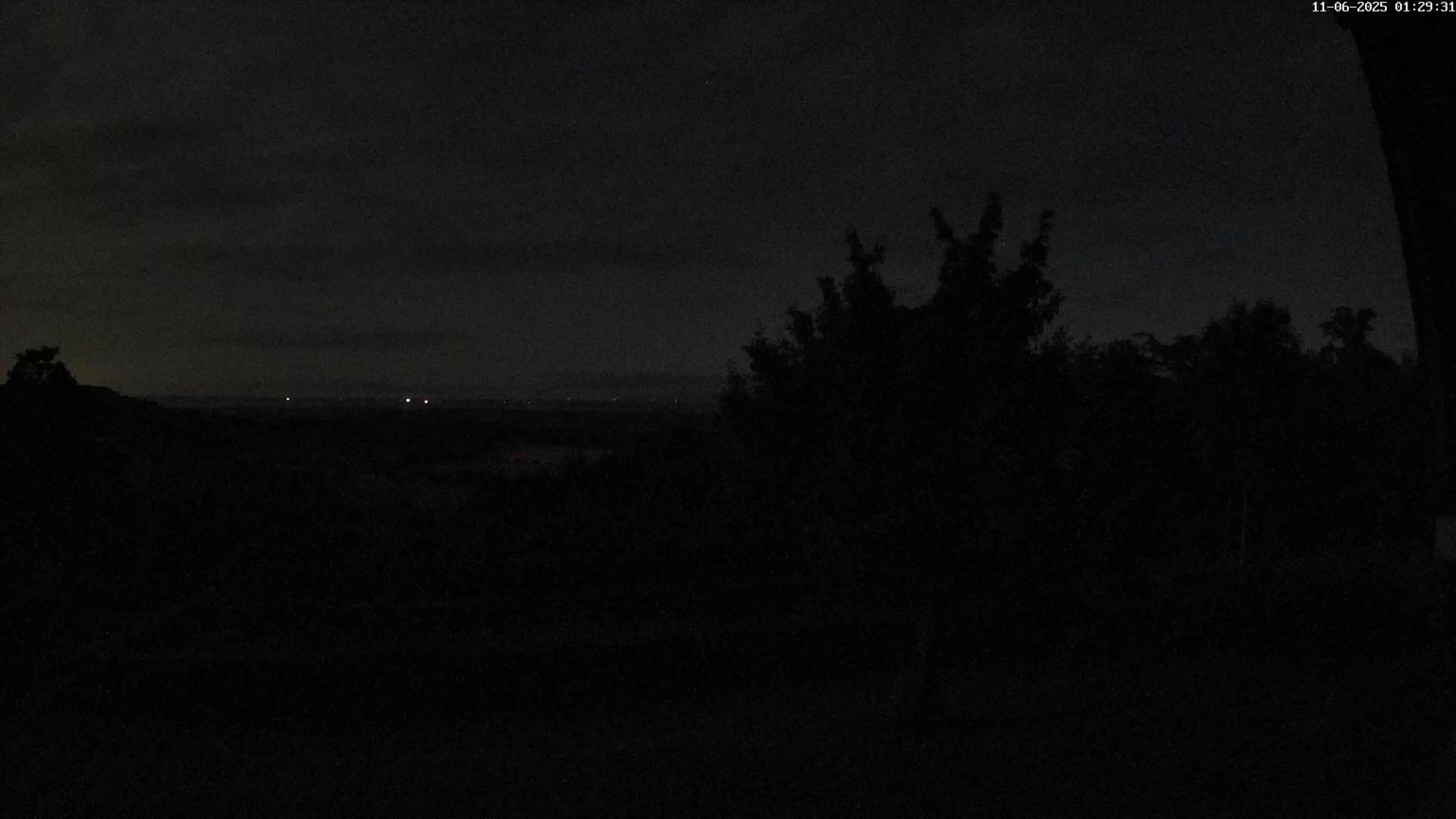 Montpincon Mountain Live Cam - Lisieux, Calvados, Normandie, France