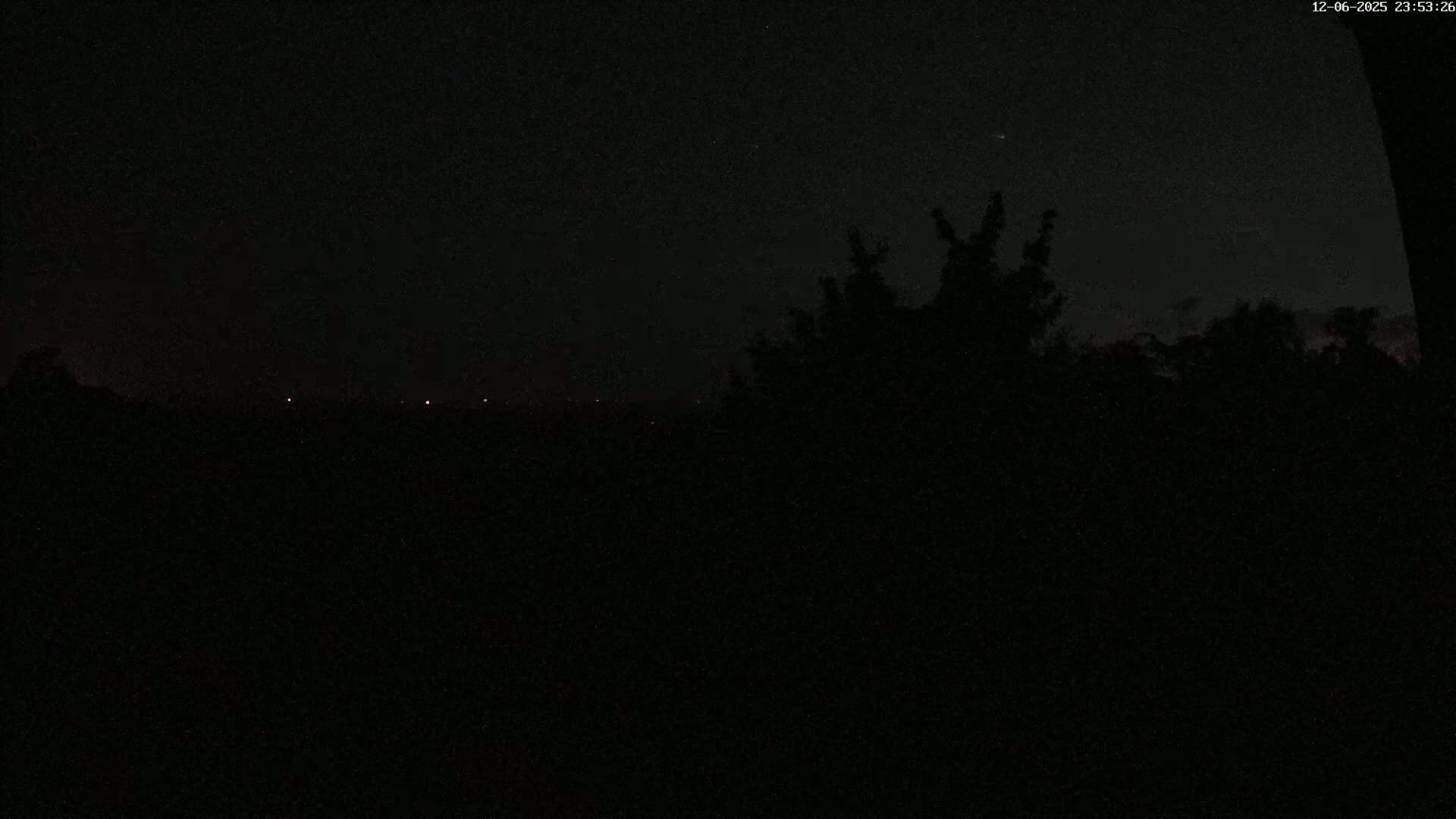 Montpincon Mountain Live Cam - Lisieux, Calvados, Normandie, France