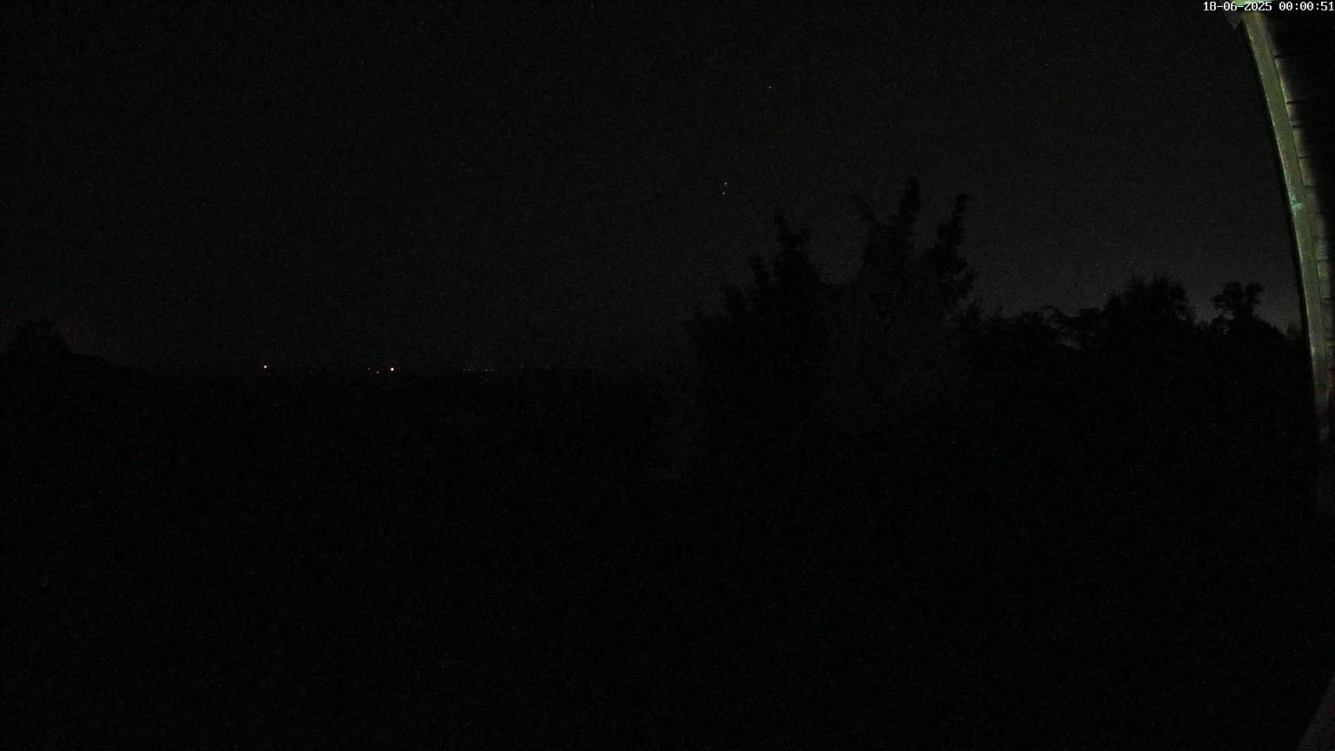 Montpincon Mountain Live Cam - Lisieux, Calvados, Normandie, France