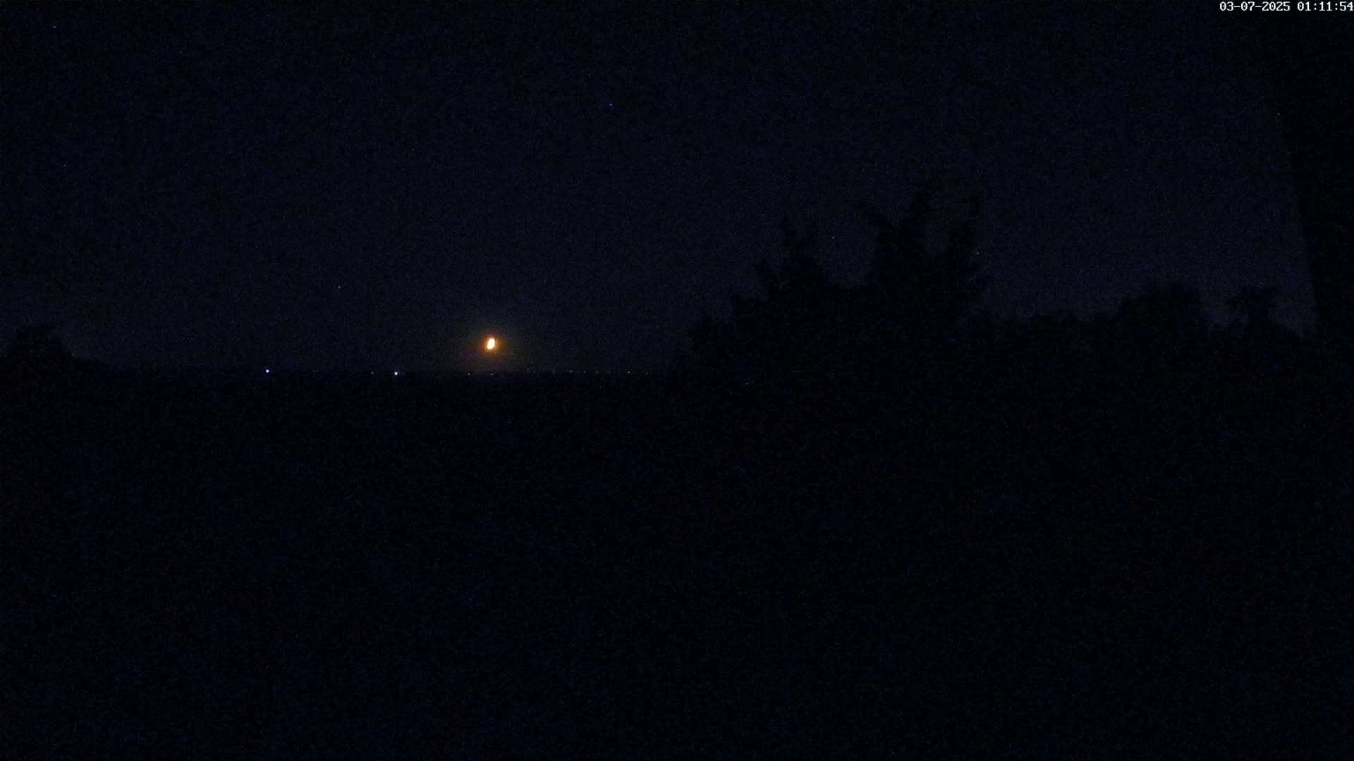 Montpincon Mountain Live Cam - Lisieux, Calvados, Normandie, France