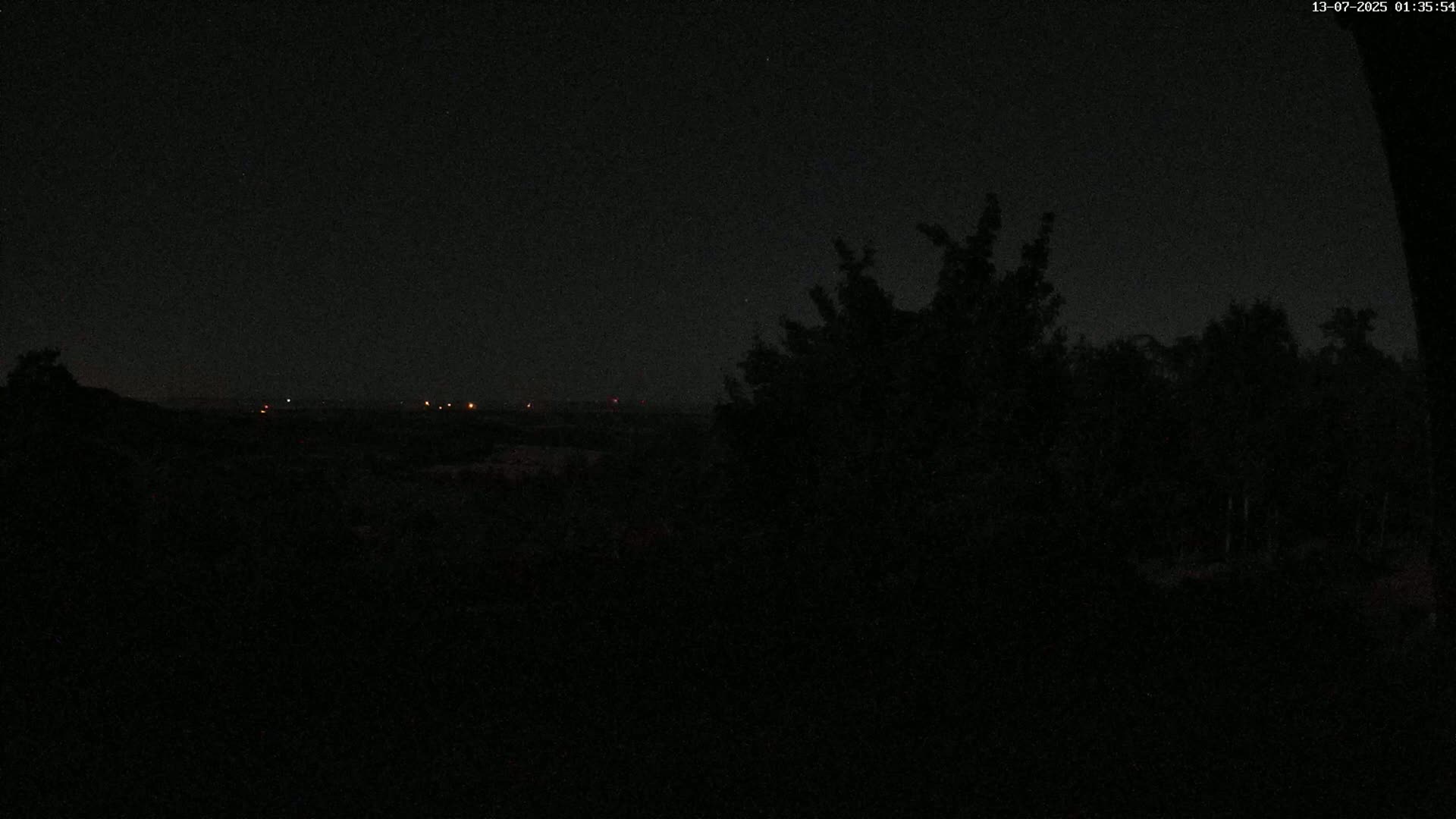 Montpincon Mountain Live Cam - Lisieux, Calvados, Normandie, France