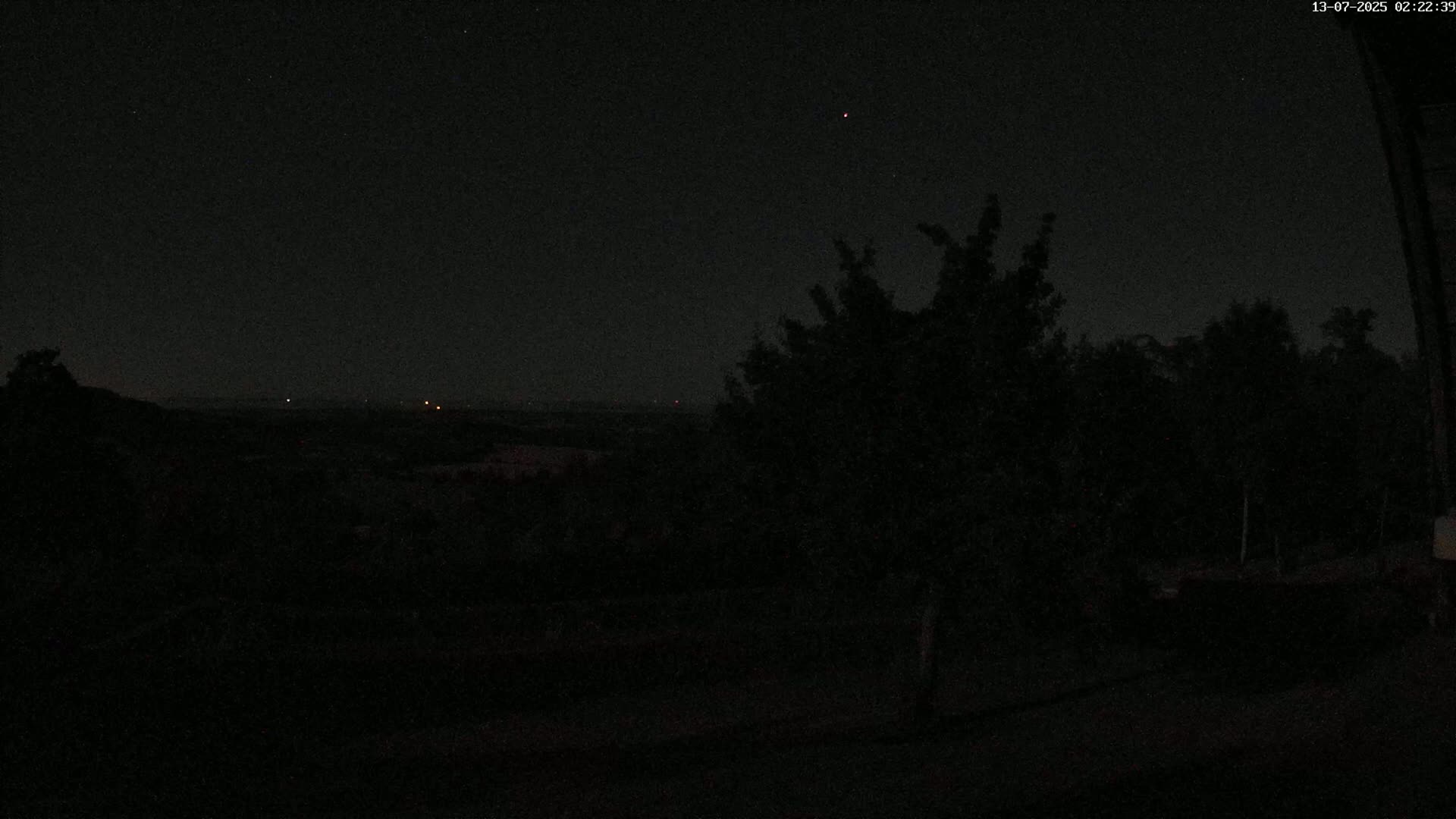 Montpincon Mountain Live Cam - Lisieux, Calvados, Normandie, France