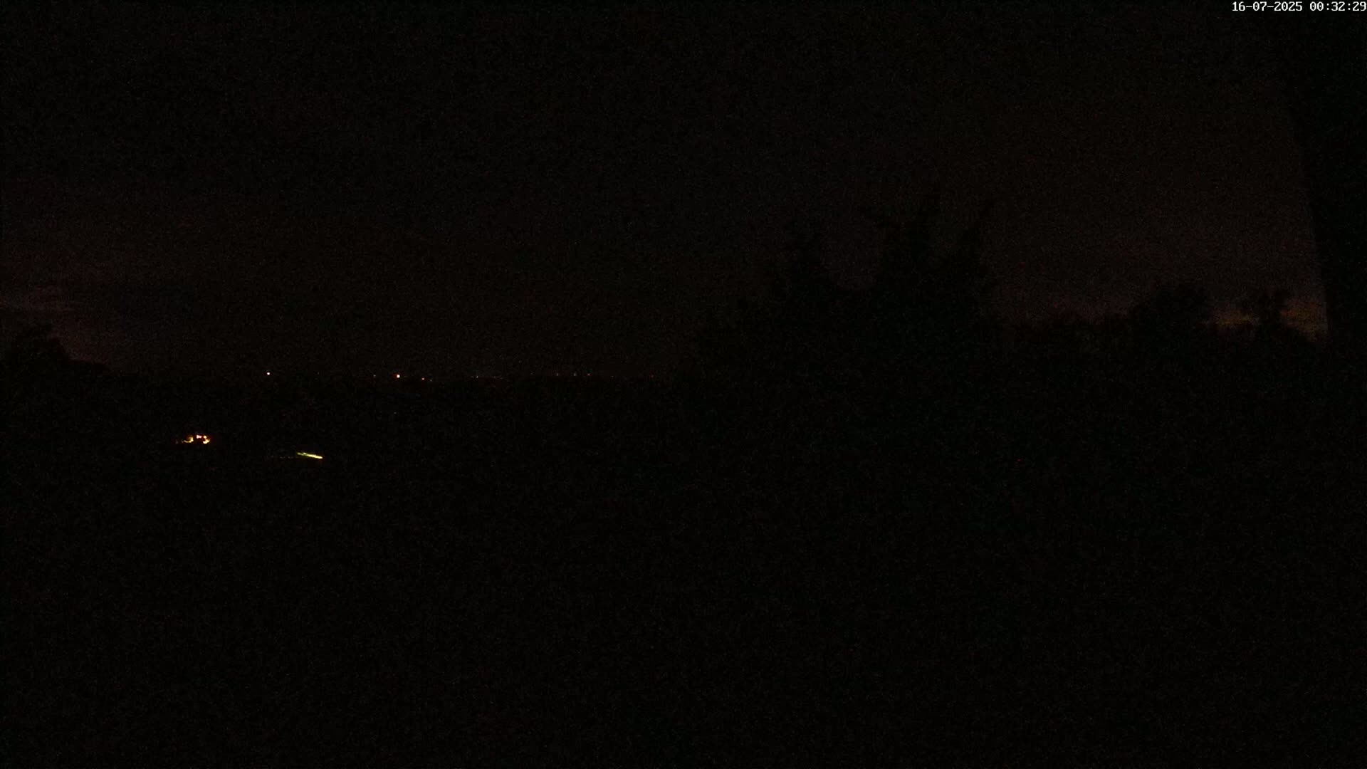 Montpincon Mountain Live Cam - Lisieux, Calvados, Normandie, France