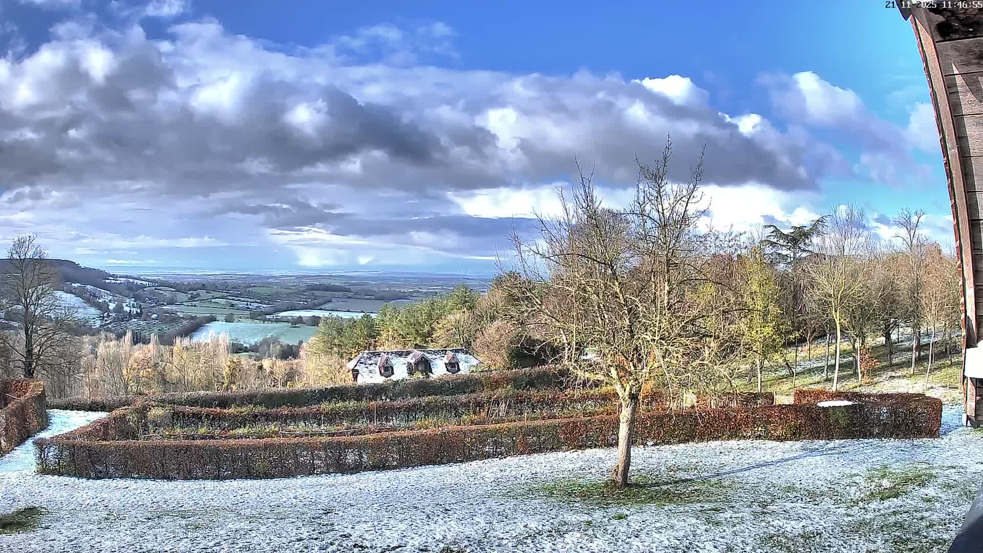 Montpincon Mountain Live Cam - Lisieux, Calvados, Normandie, France
