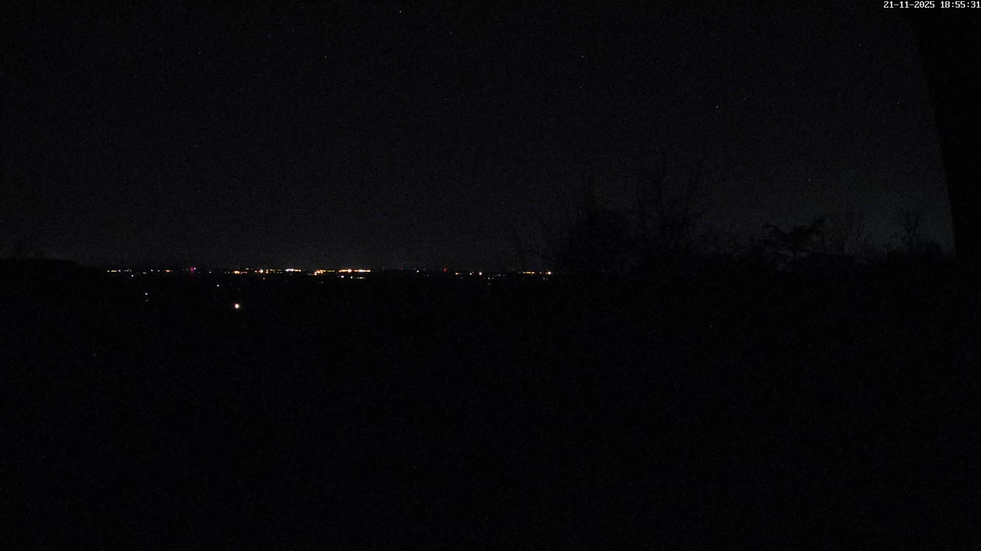 Montpincon Mountain Live Cam - Lisieux, Calvados, Normandie, France