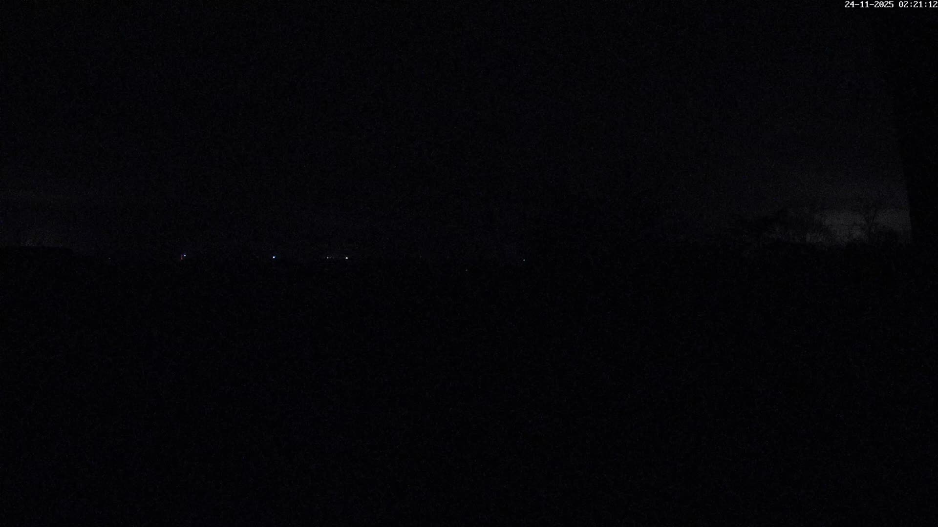 Montpincon Mountain Live Cam - Lisieux, Calvados, Normandie, France