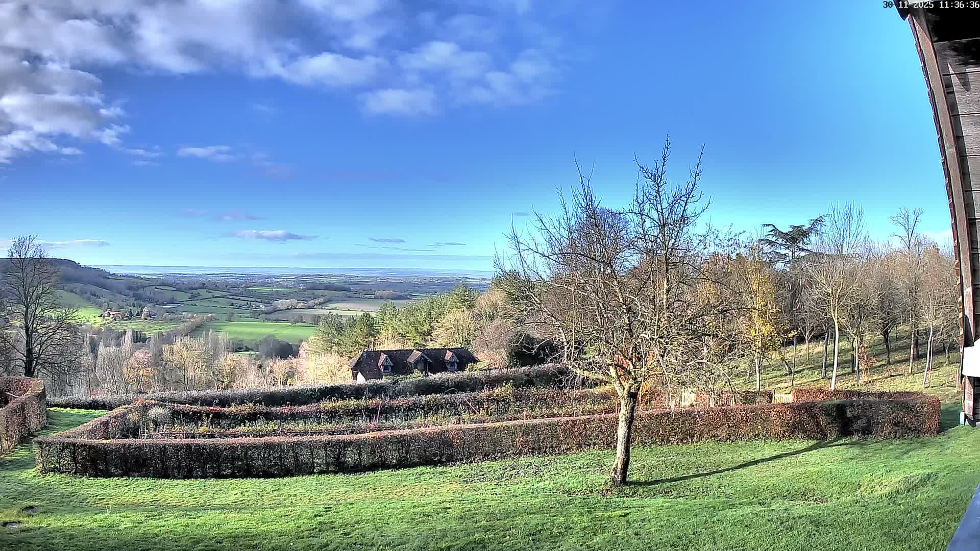 Montpincon Mountain Live Cam - Lisieux, Calvados, Normandie, France
