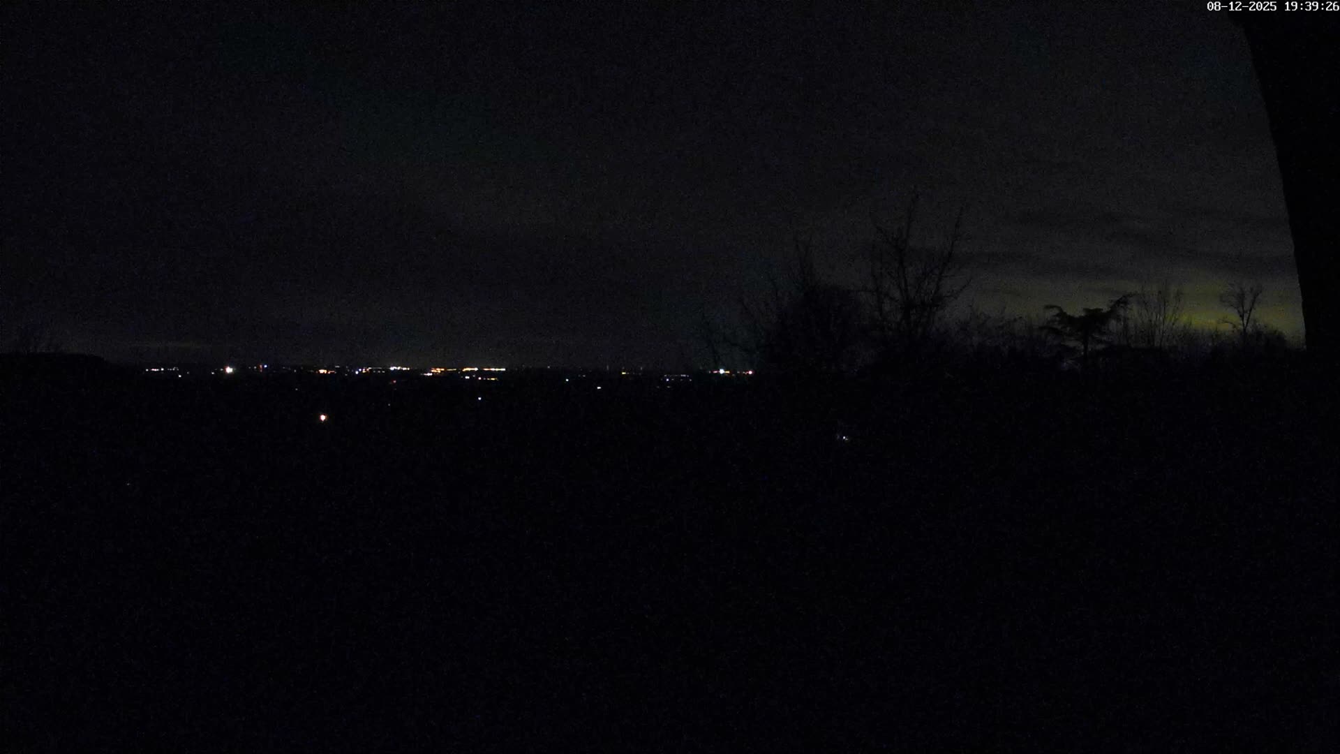 Montpincon Mountain Live Cam - Lisieux, Calvados, Normandie, France