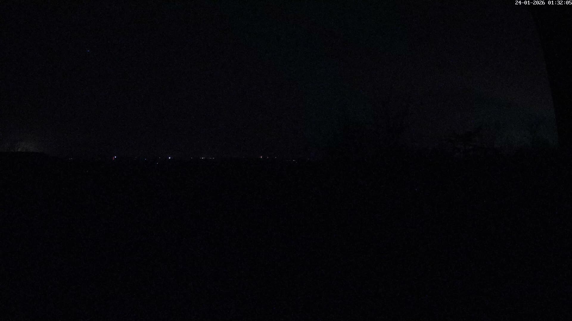 Montpincon Mountain Live Cam - Lisieux, Calvados, Normandie, France