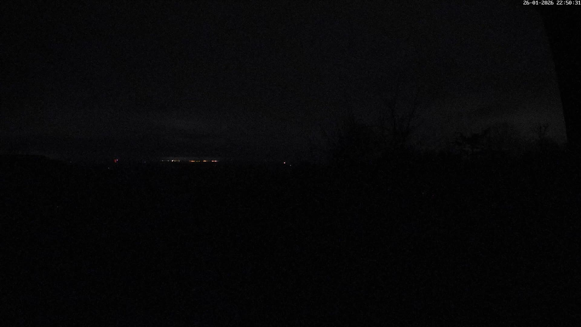 Montpincon Mountain Live Cam - Lisieux, Calvados, Normandie, France