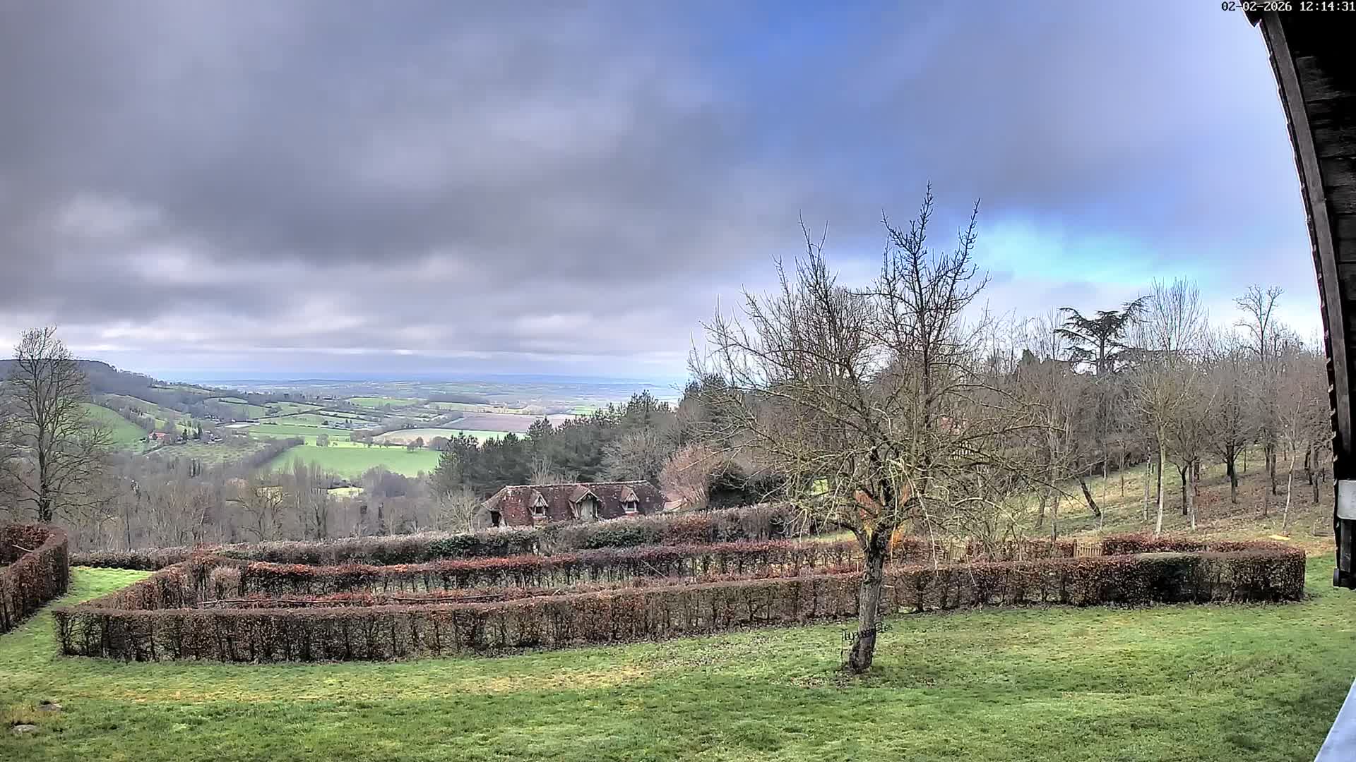 Montpincon Mountain Live Cam - Lisieux, Calvados, Normandie, France