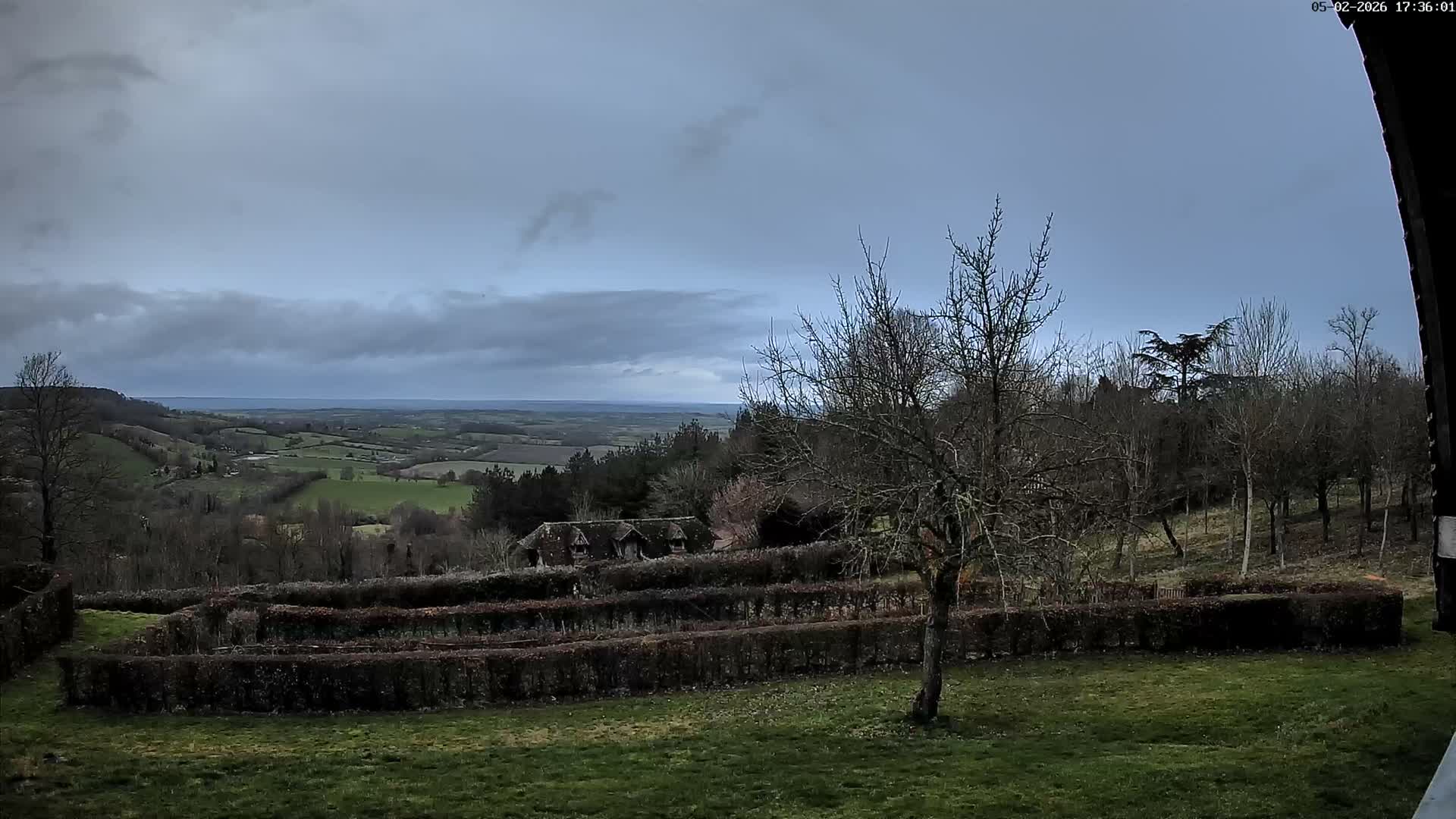 Montpincon Mountain Live Cam - Lisieux, Calvados, Normandie, France