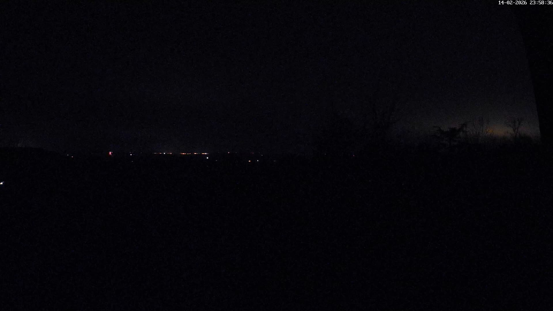 Montpincon Mountain Live Cam - Lisieux, Calvados, Normandie, France