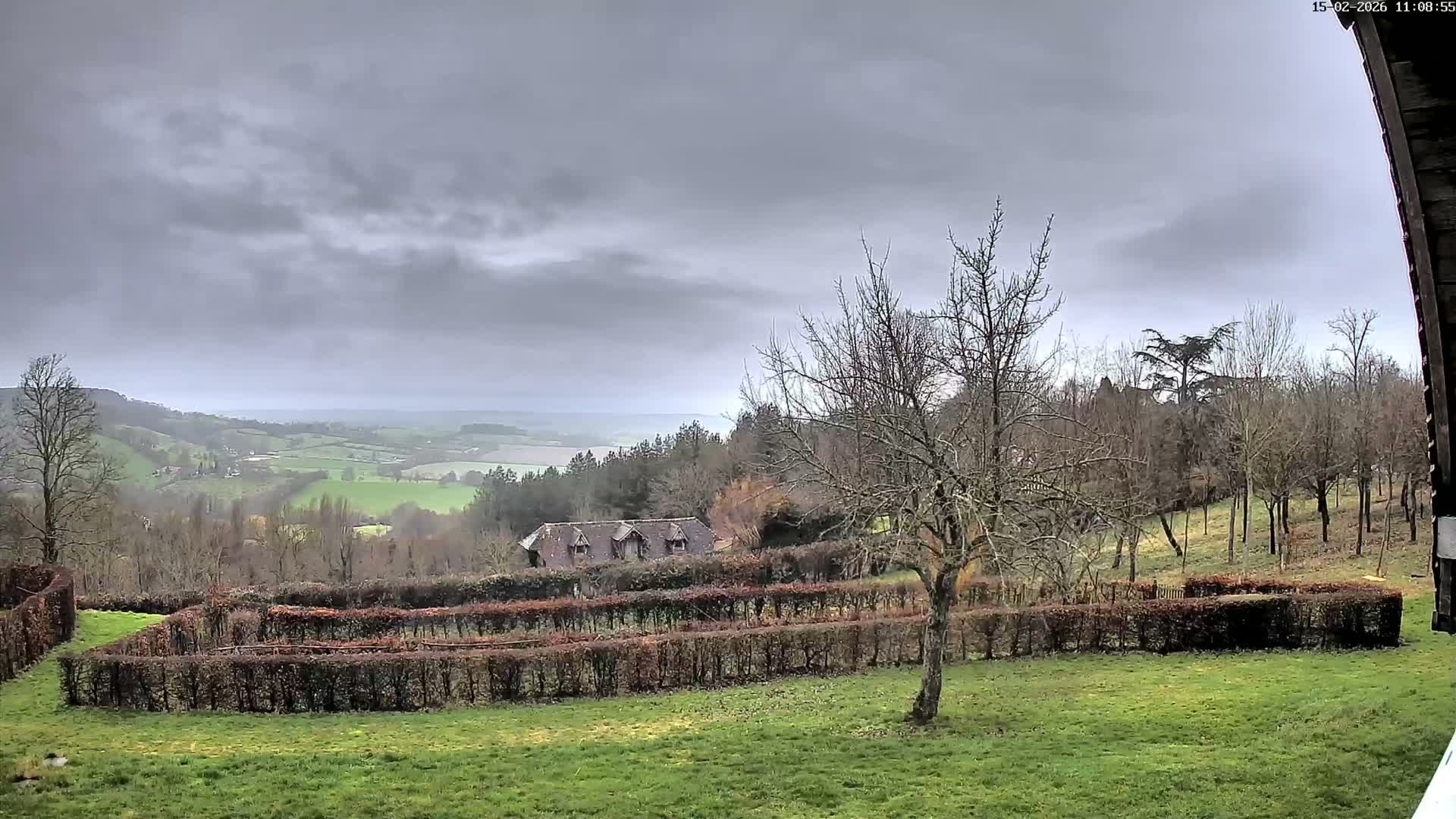 Montpincon Mountain Live Cam - Lisieux, Calvados, Normandie, France