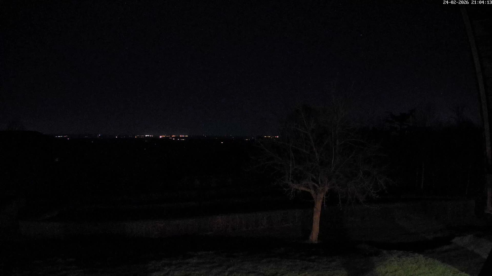 Montpincon Mountain Live Cam - Lisieux, Calvados, Normandie, France