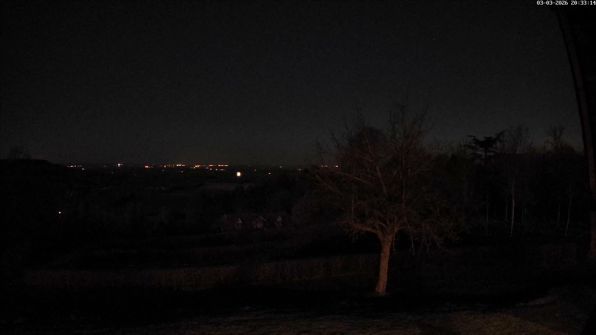 Montpincon Mountain Live Cam - Lisieux, Calvados, Normandie, France