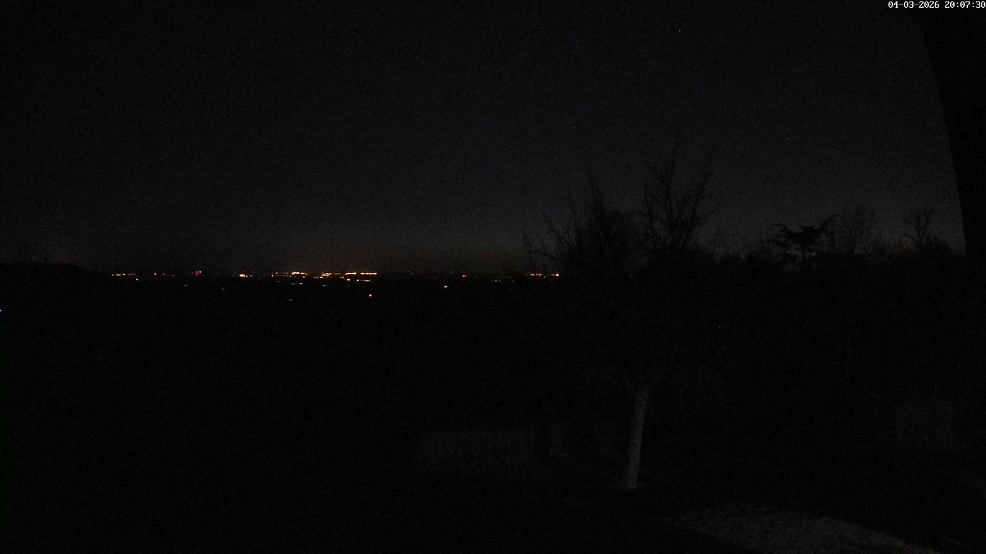 Montpincon Mountain Live Cam - Lisieux, Calvados, Normandie, France