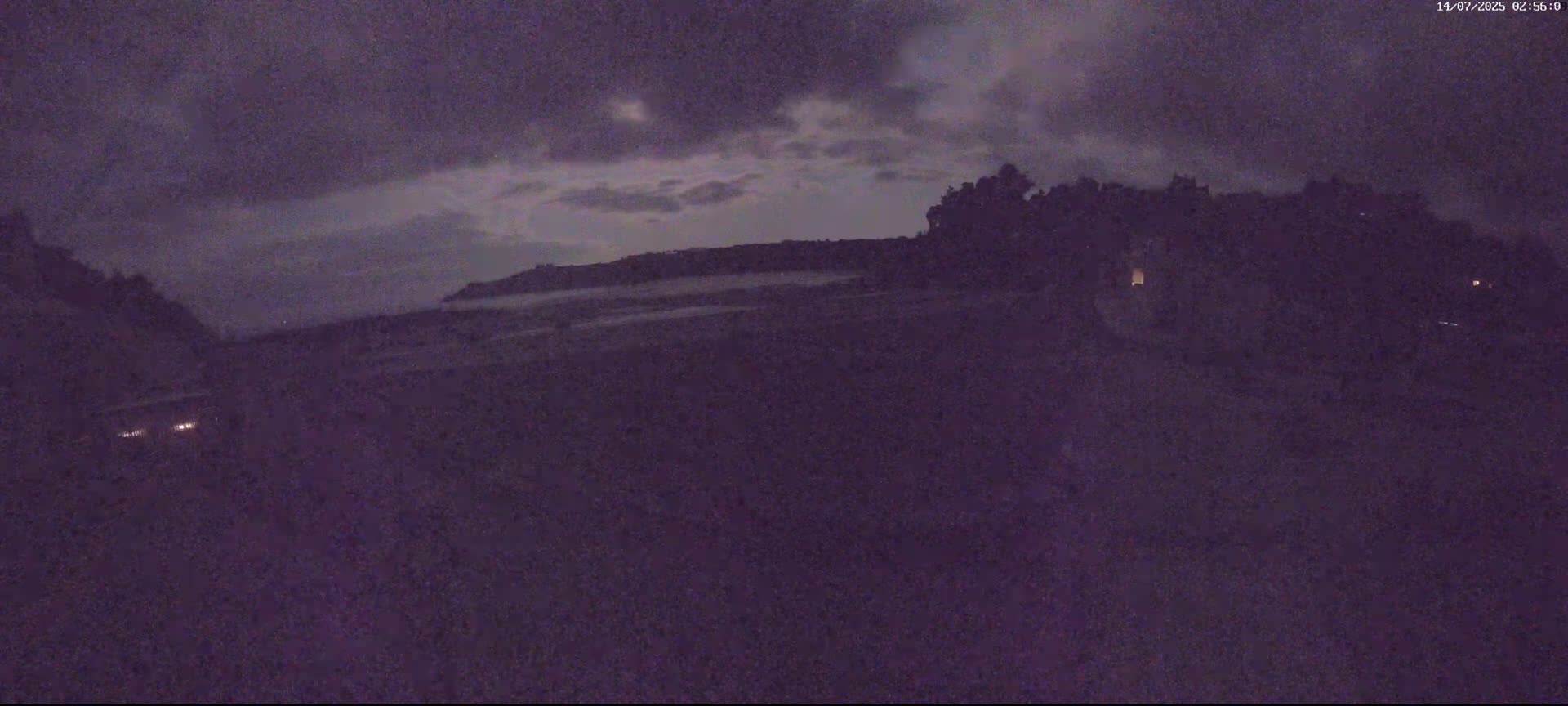 Plouezec, Bréhec Coast Live Cam - Guingamp, Côtes-d'Armor, Bretagne, France
