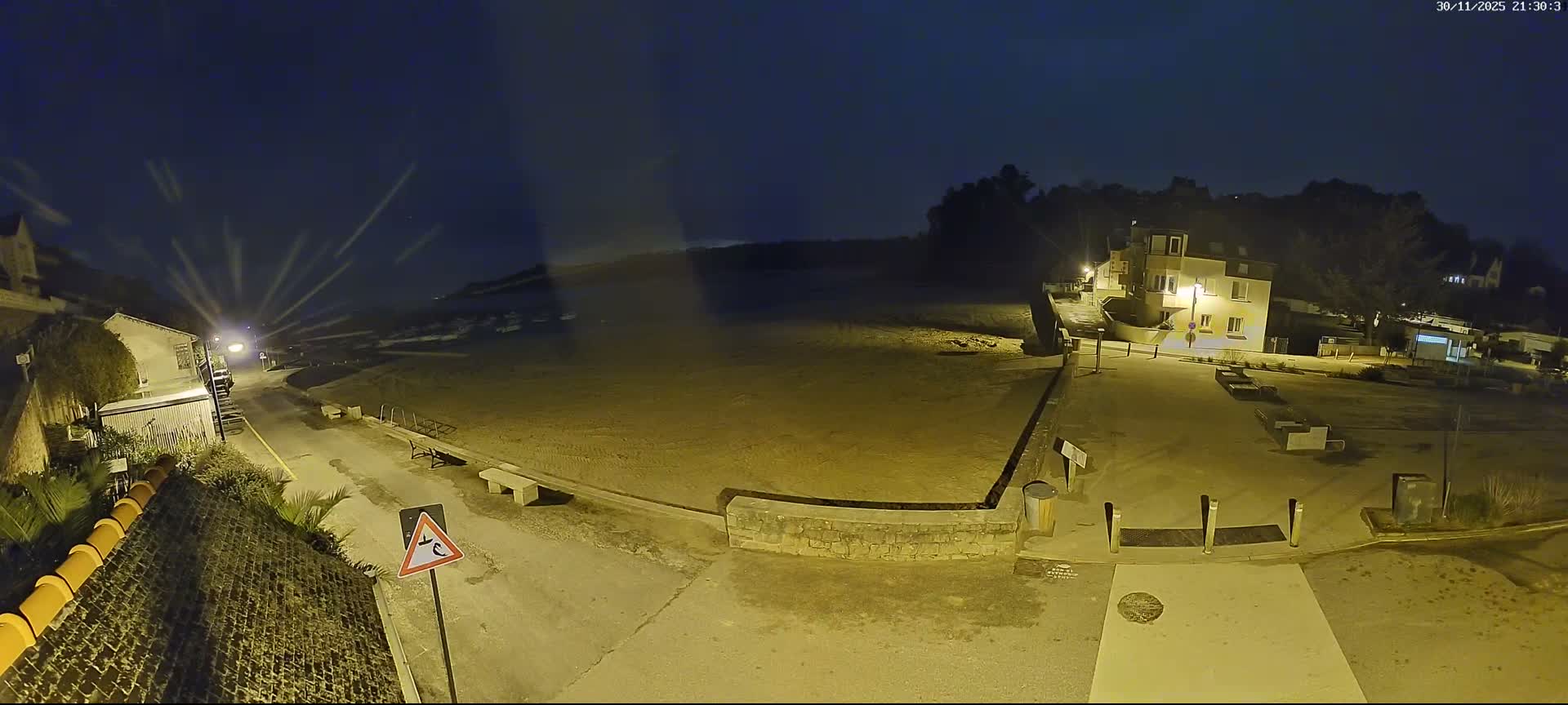 Plouezec, Bréhec Coast Live Cam - Guingamp, Côtes-d'Armor, Bretagne, France