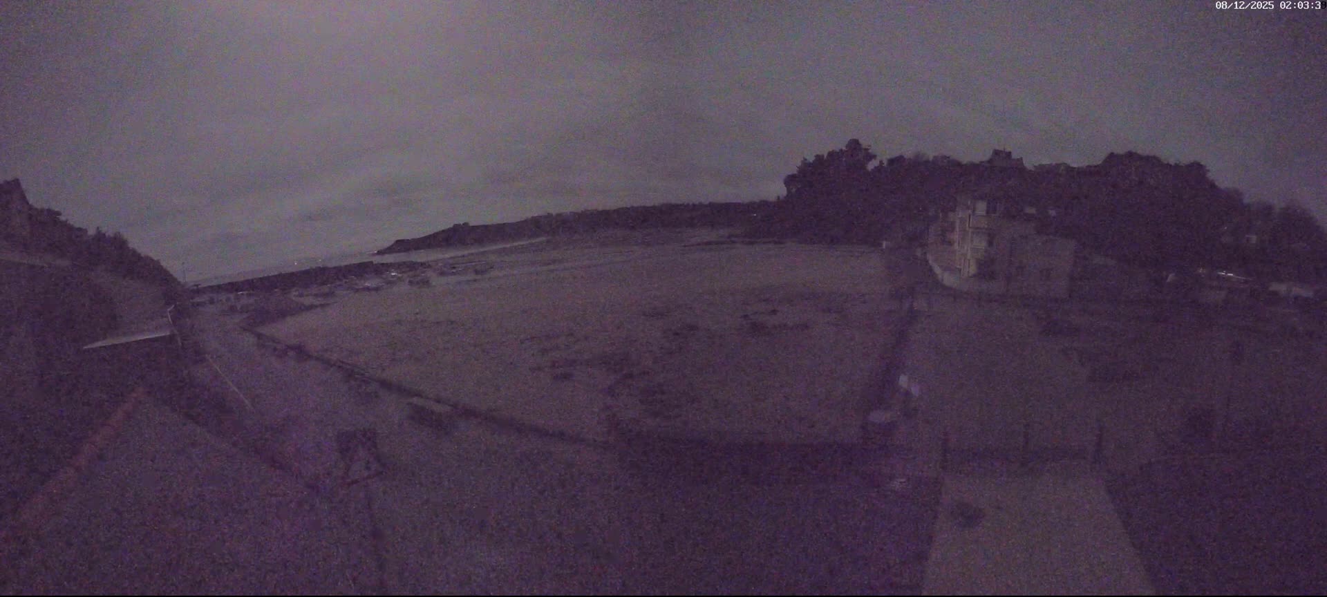 Plouezec, Bréhec Coast Live Cam - Guingamp, Côtes-d'Armor, Bretagne, France