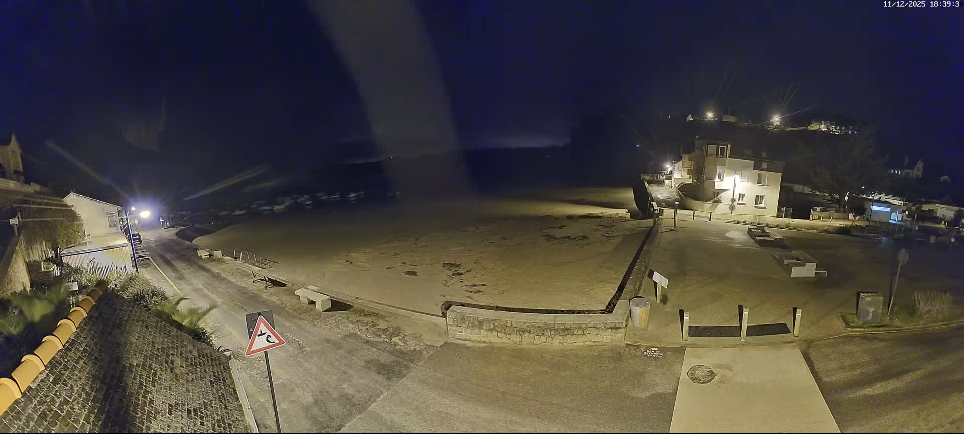Plouezec, Bréhec Coast Live Cam - Guingamp, Côtes-d'Armor, Bretagne, France