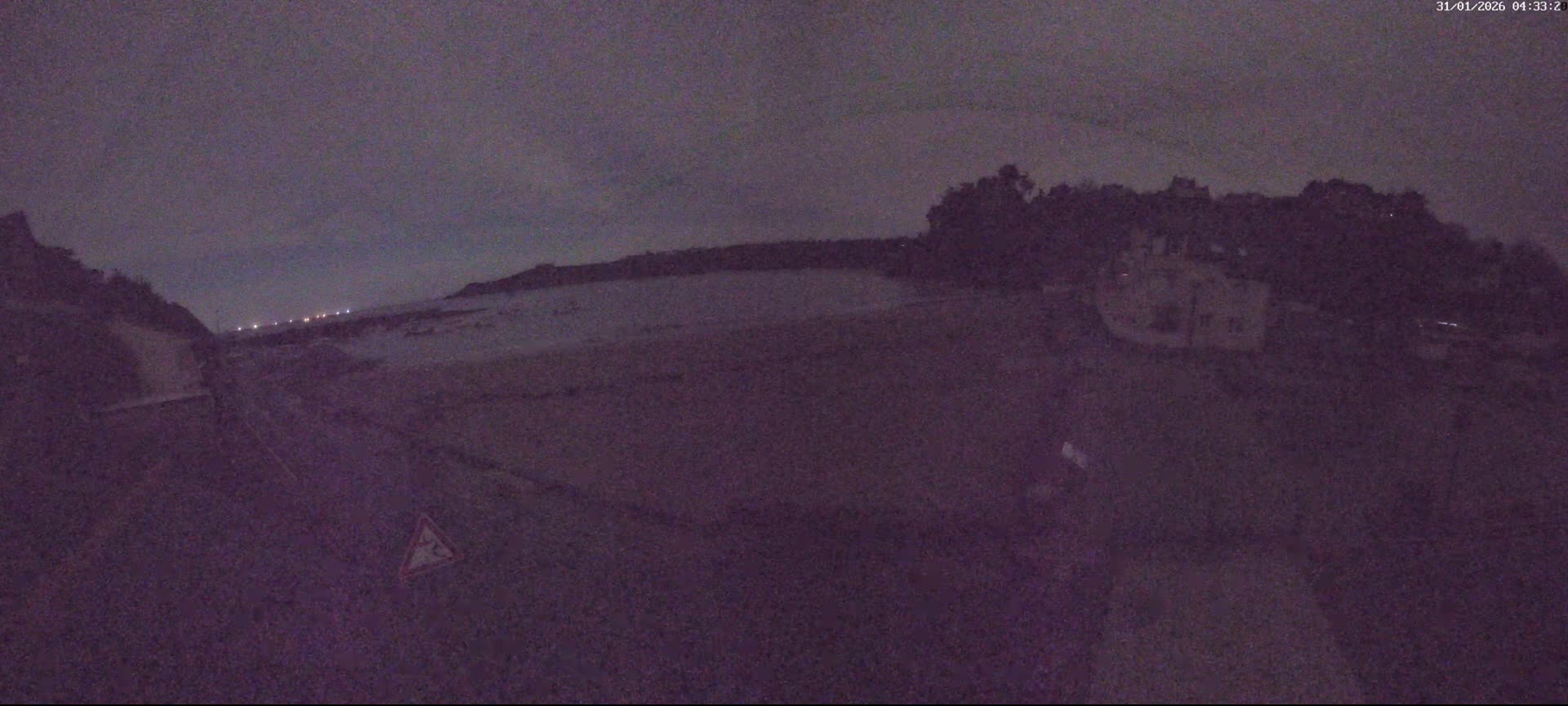 Plouezec, Bréhec Coast Live Cam - Guingamp, Côtes-d'Armor, Bretagne, France
