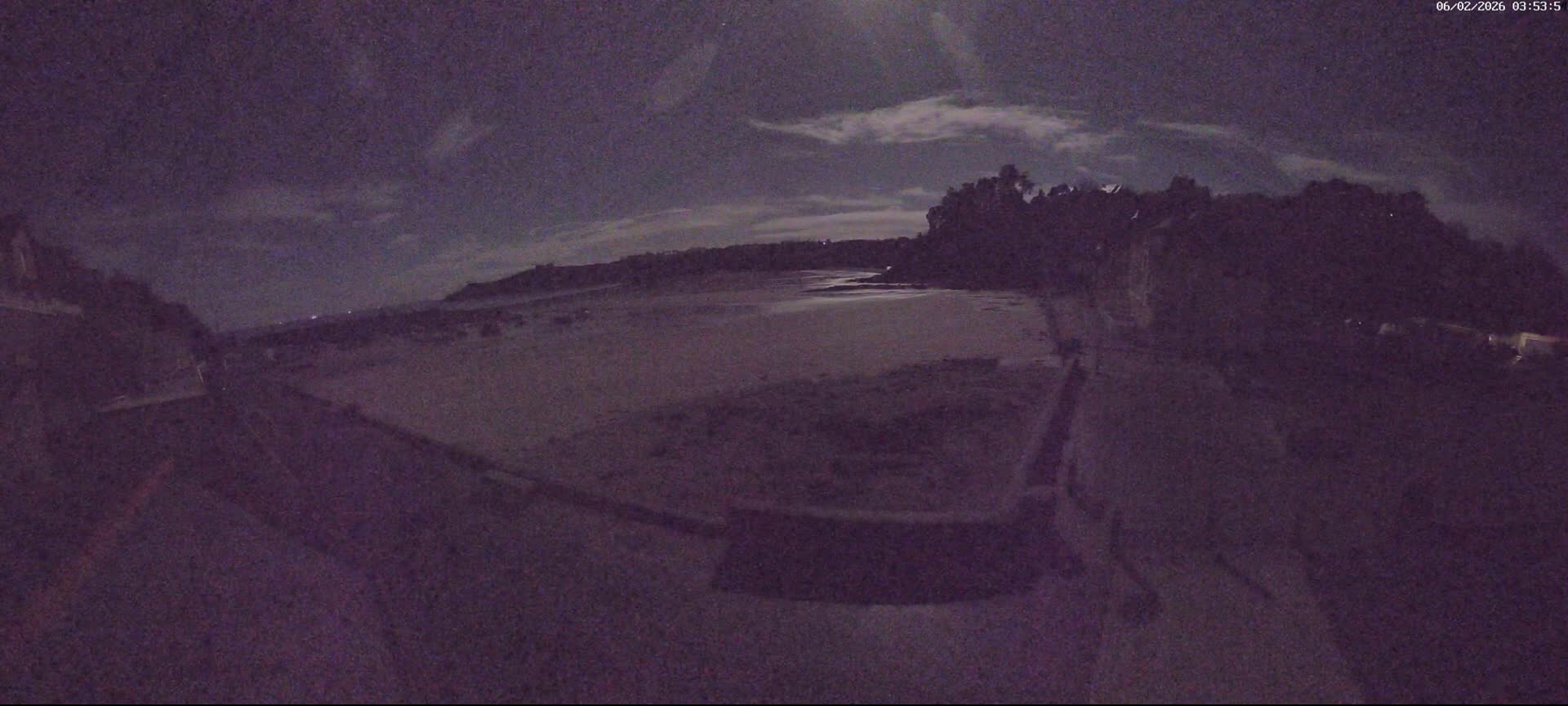 Plouezec, Bréhec Coast Live Cam - Guingamp, Côtes-d'Armor, Bretagne, France
