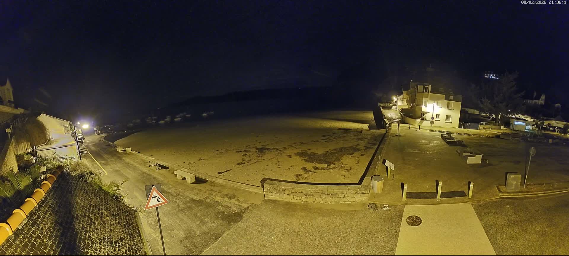 Plouezec, Bréhec Coast Live Cam - Guingamp, Côtes-d'Armor, Bretagne, France
