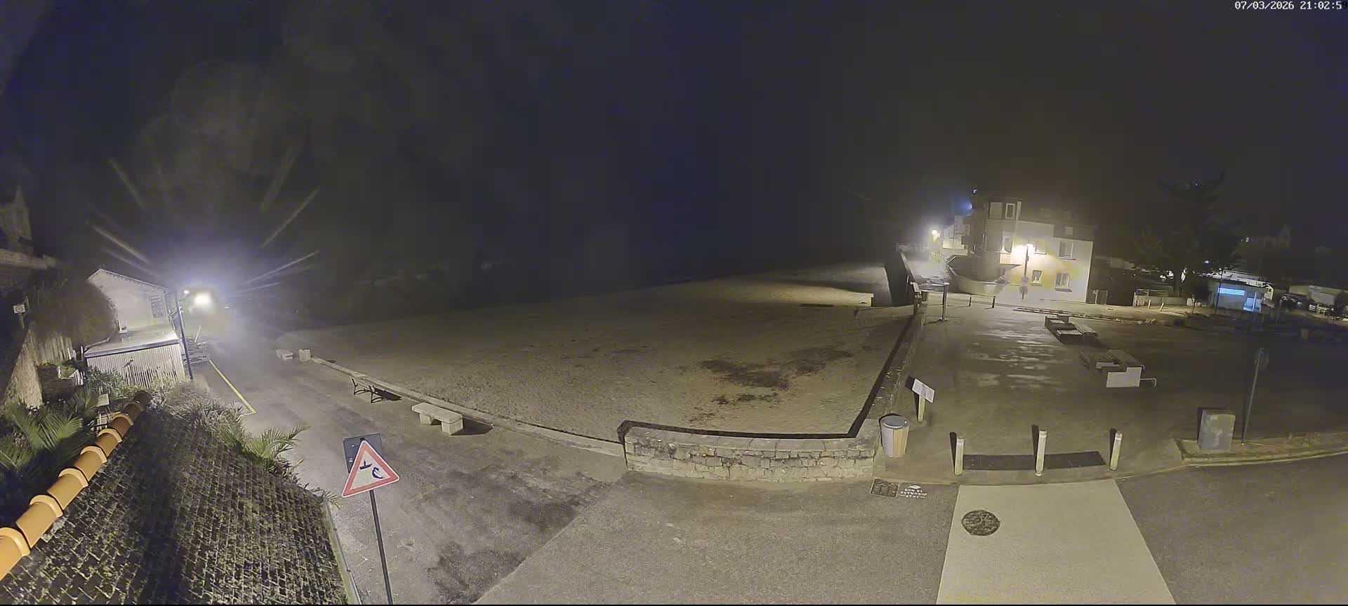 Plouezec, Bréhec Coast Live Cam - Guingamp, Côtes-d'Armor, Bretagne, France