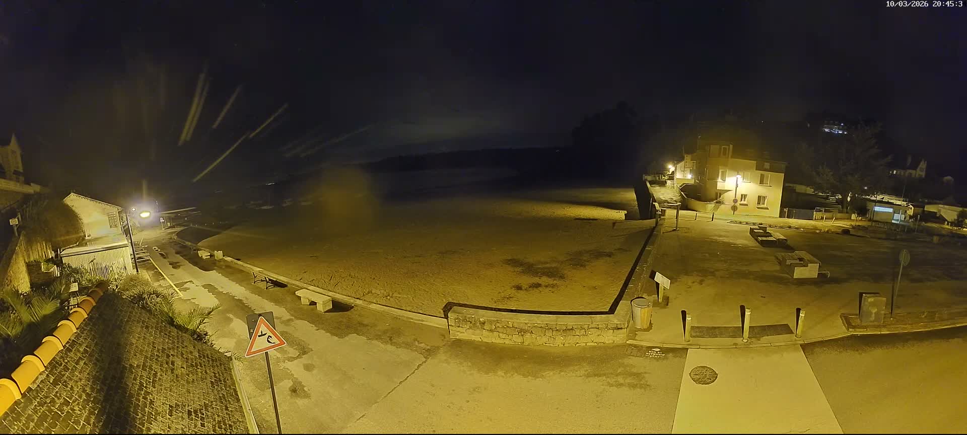 Plouezec, Bréhec Coast Live Cam - Guingamp, Côtes-d'Armor, Bretagne, France