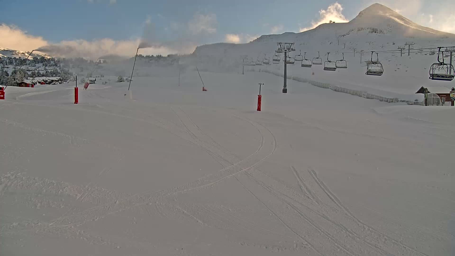 La Pierre-Saint-Martin Ski Slopes Live Cam - Arette, Pyrenees-Atlantiques, Nouvelle-Aquitaine, France