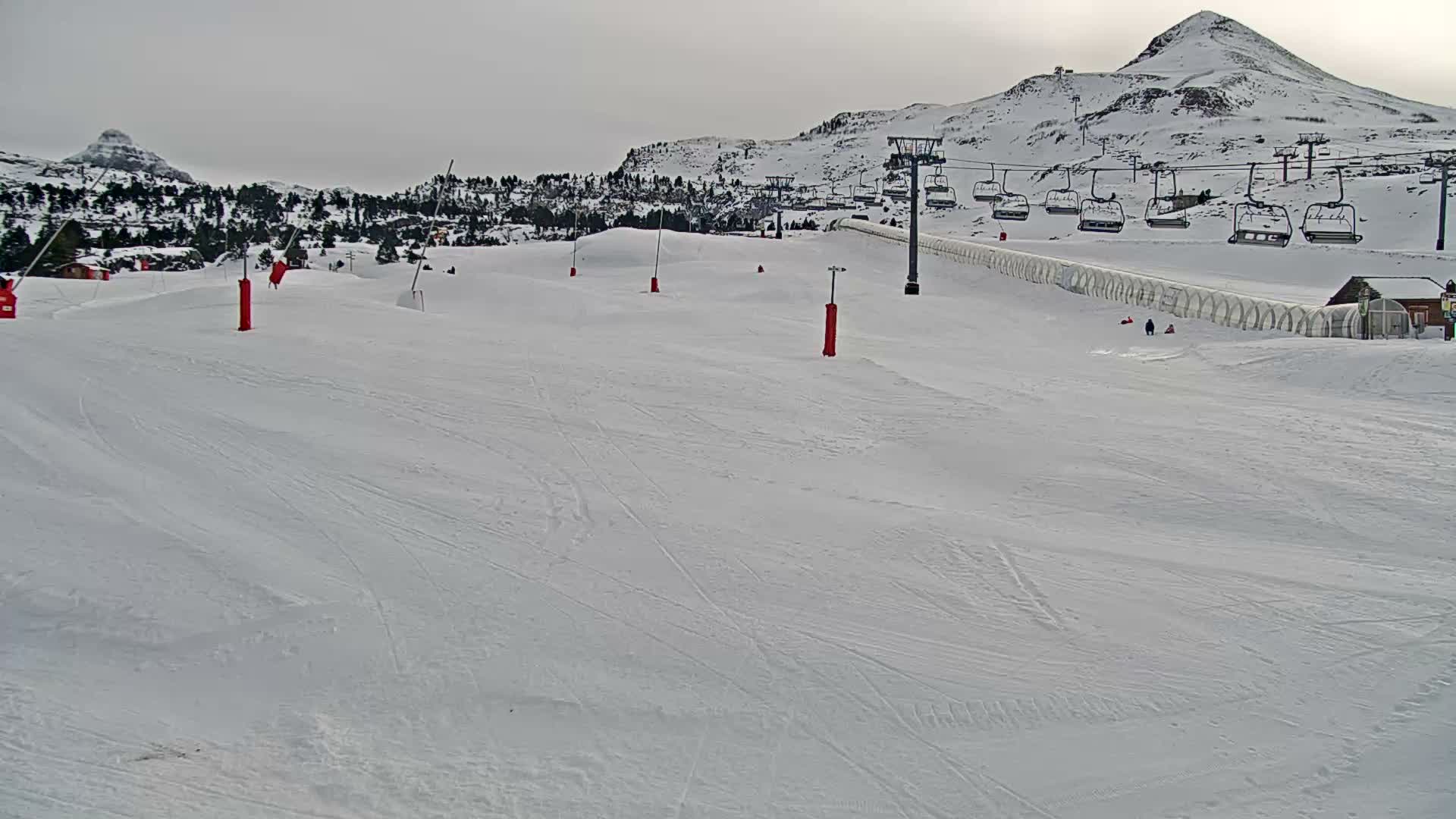 La Pierre-Saint-Martin Ski Slopes Live Cam - Arette, Pyrenees-Atlantiques, Nouvelle-Aquitaine, France