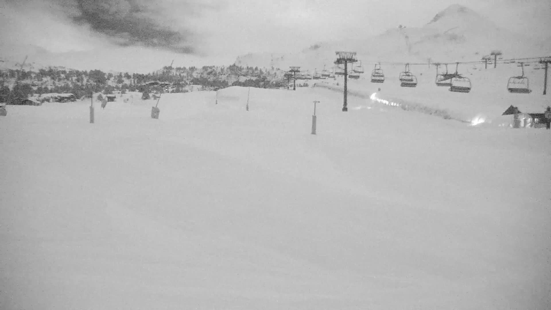 La Pierre-Saint-Martin Ski Slopes Live Cam - Arette, Pyrenees-Atlantiques, Nouvelle-Aquitaine, France