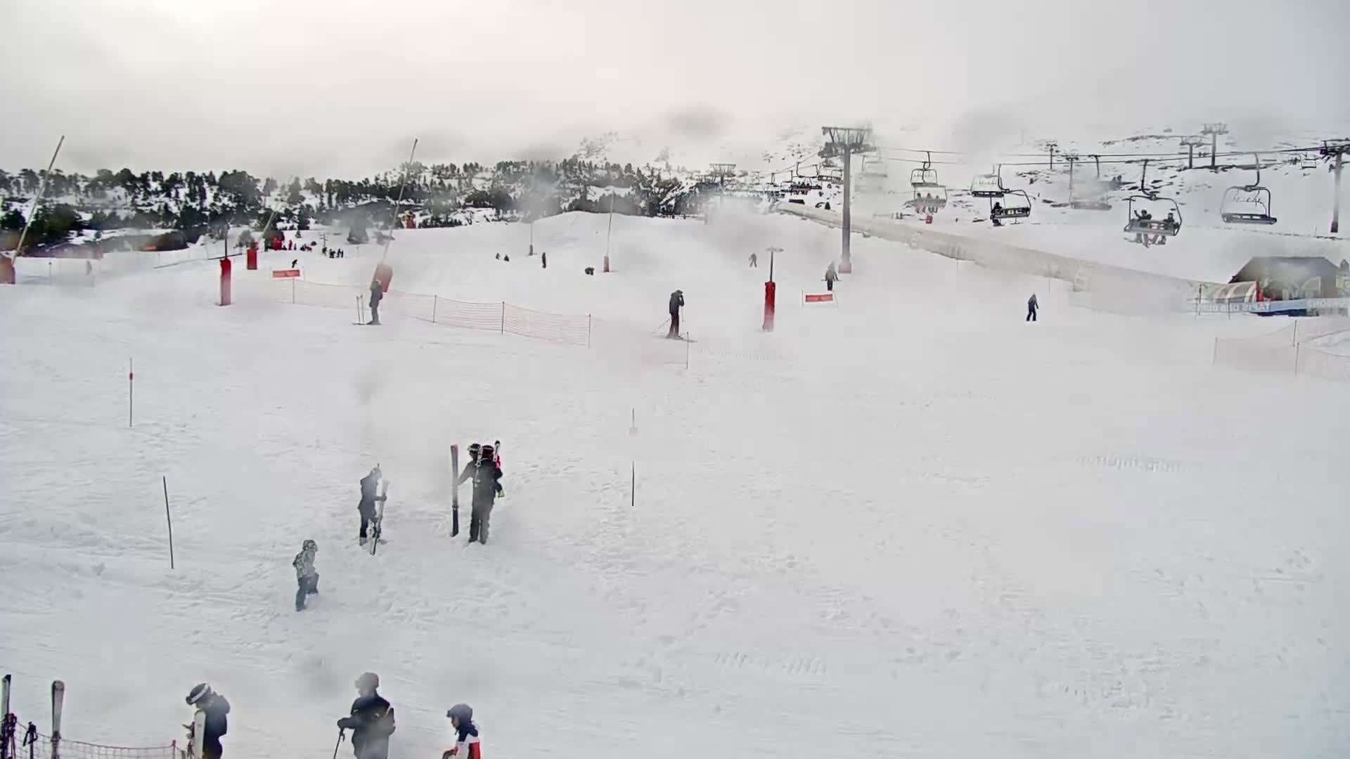 La Pierre-Saint-Martin Ski Slopes Live Cam - Arette, Pyrenees-Atlantiques, Nouvelle-Aquitaine, France