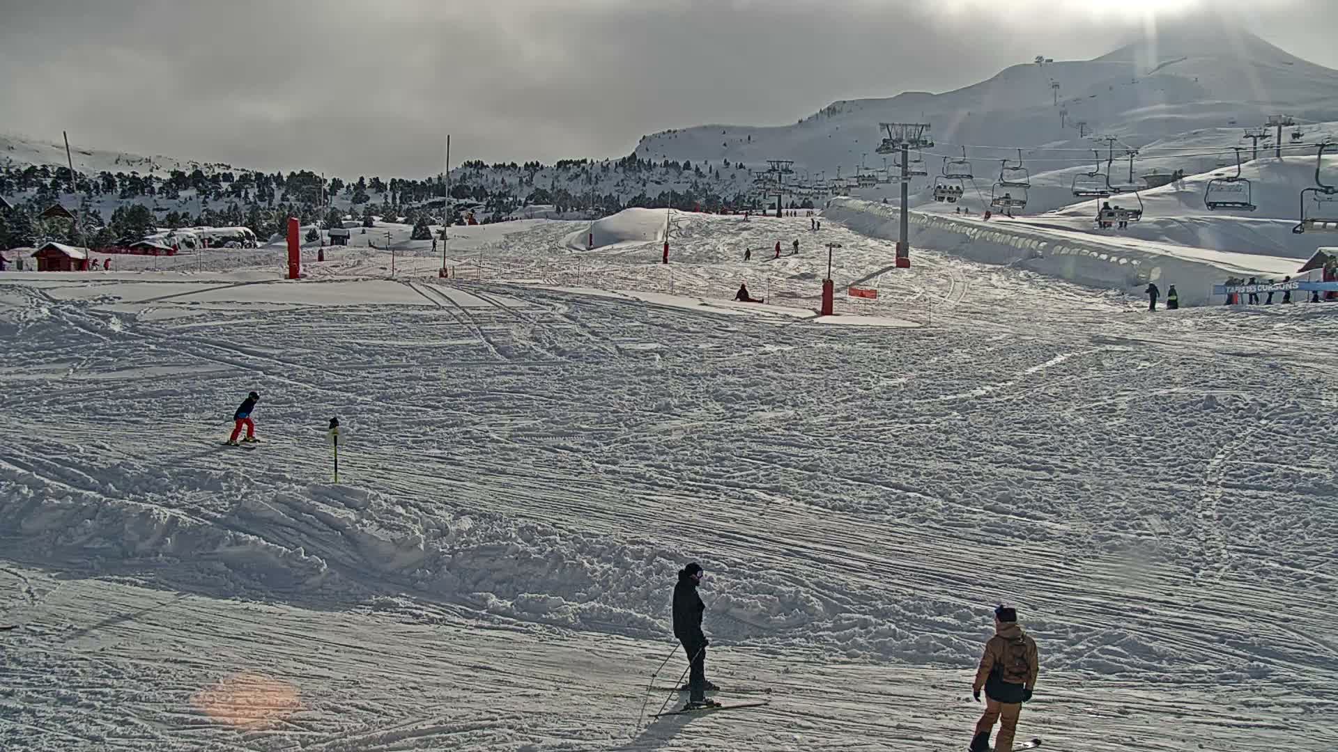 La Pierre-Saint-Martin Ski Slopes Live Cam - Arette, Pyrenees-Atlantiques, Nouvelle-Aquitaine, France