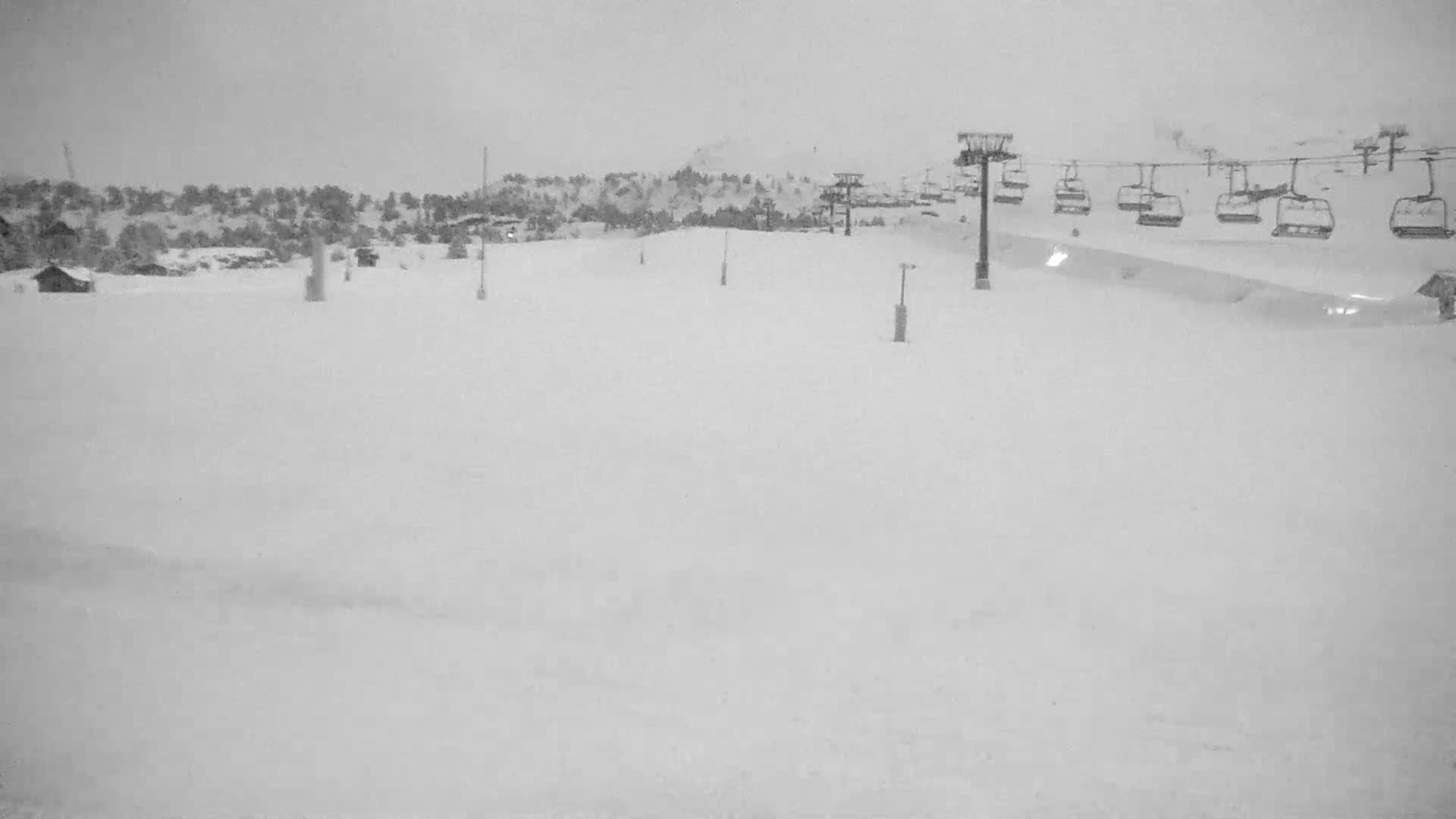 La Pierre-Saint-Martin Ski Slopes Live Cam - Arette, Pyrenees-Atlantiques, Nouvelle-Aquitaine, France