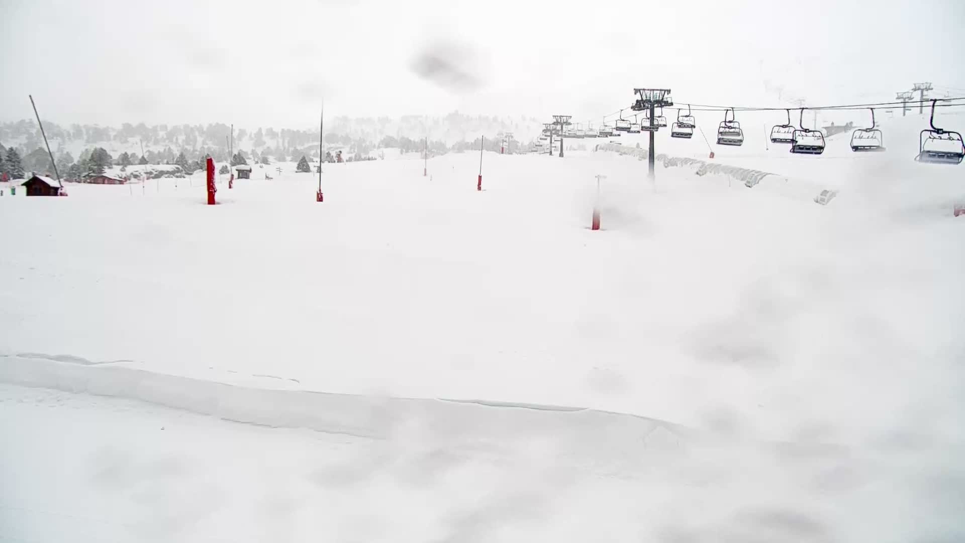 La Pierre-Saint-Martin Ski Slopes Live Cam - Arette, Pyrenees-Atlantiques, Nouvelle-Aquitaine, France