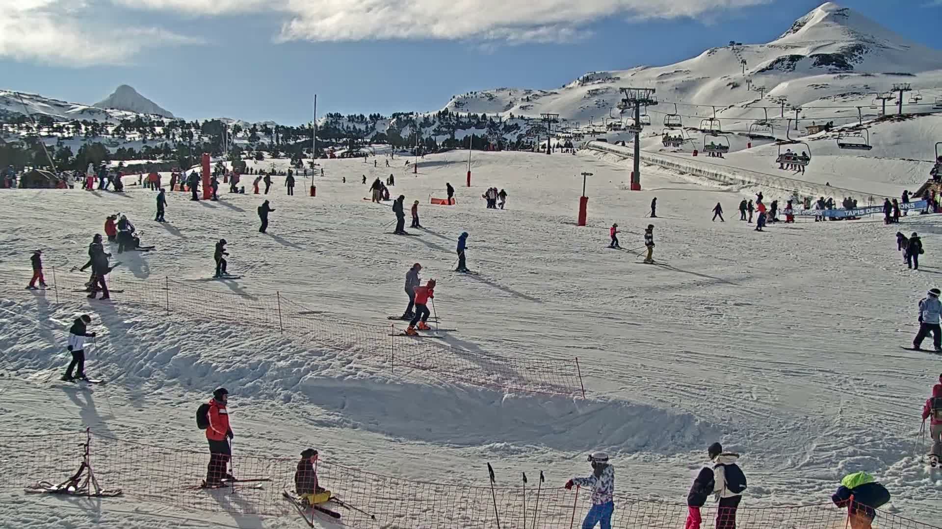 La Pierre-Saint-Martin Ski Slopes Live Cam - Arette, Pyrenees-Atlantiques, Nouvelle-Aquitaine, France