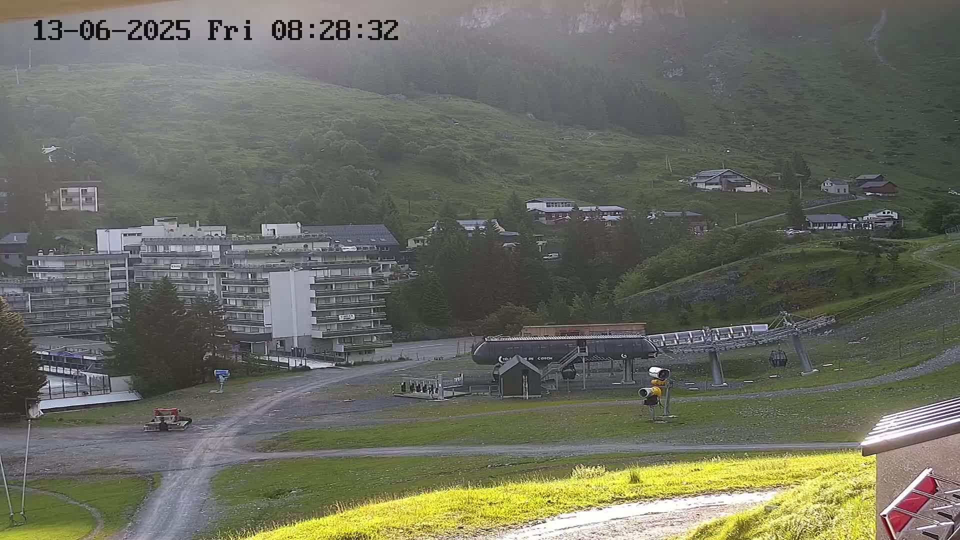 Gourette Ski Slopes Live Cam - Eaux-Bonnes,  Pyrenees-Atlantiques, Nouvelle-Aquitaine, France