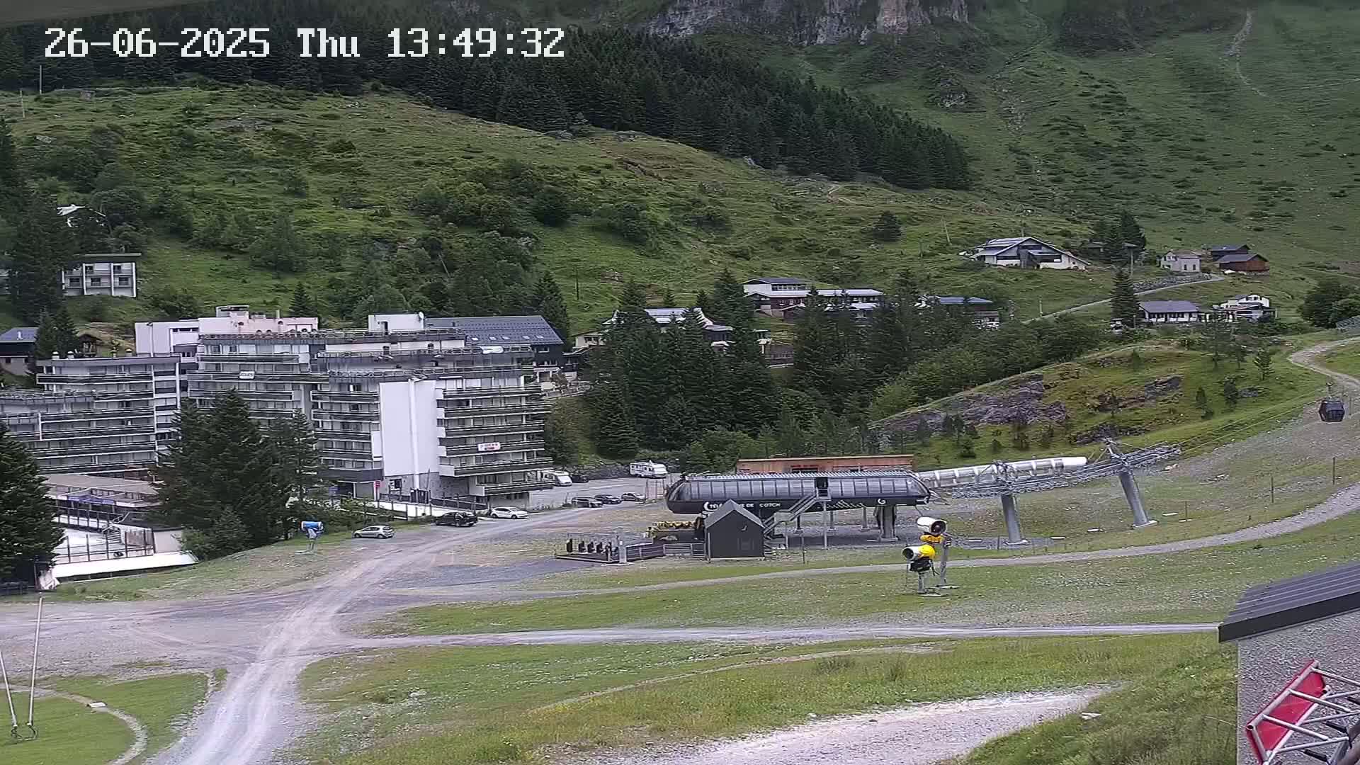 Gourette Ski Slopes Live Cam - Eaux-Bonnes,  Pyrenees-Atlantiques, Nouvelle-Aquitaine, France