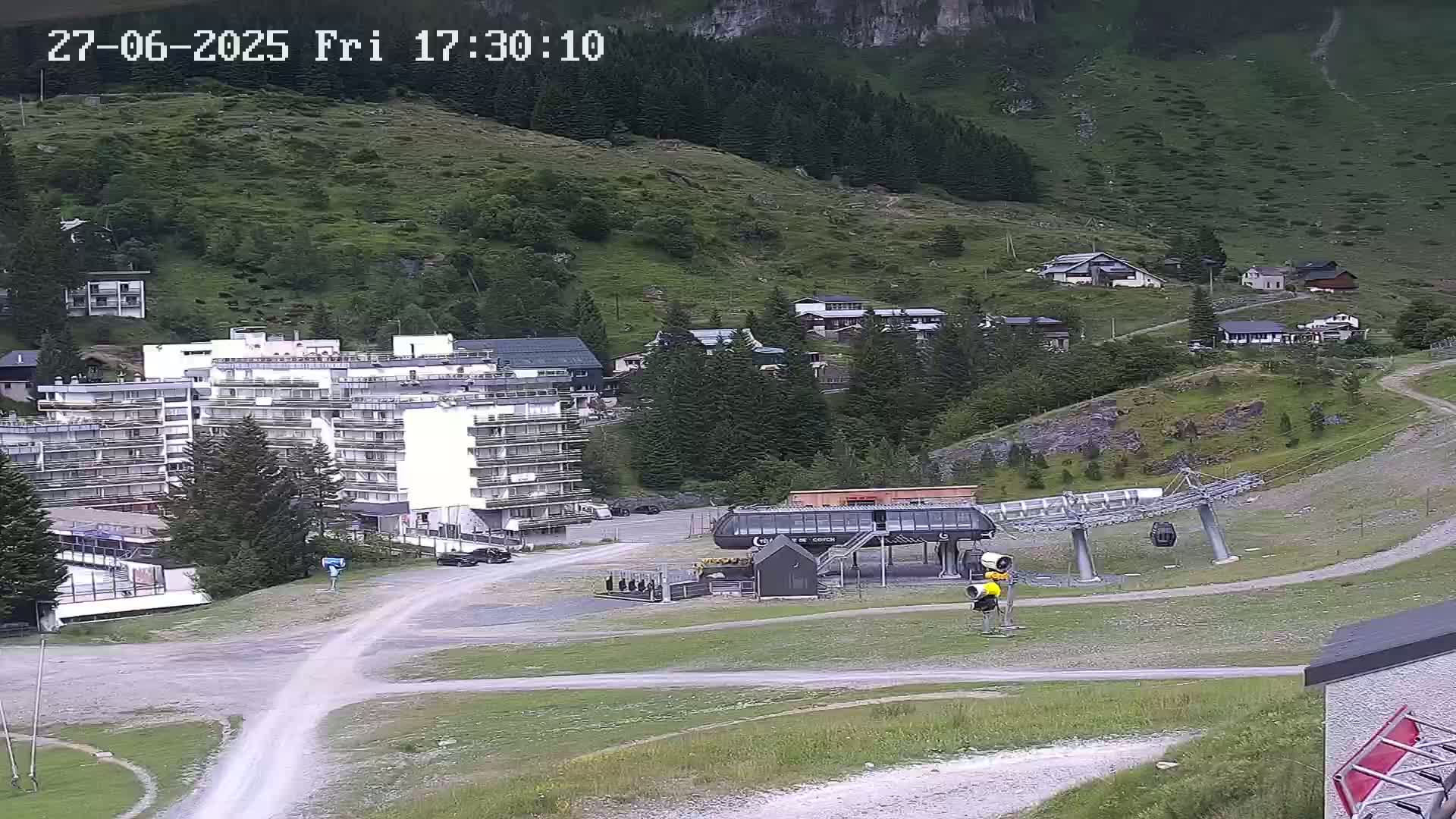 Gourette Ski Slopes Live Cam - Eaux-Bonnes,  Pyrenees-Atlantiques, Nouvelle-Aquitaine, France