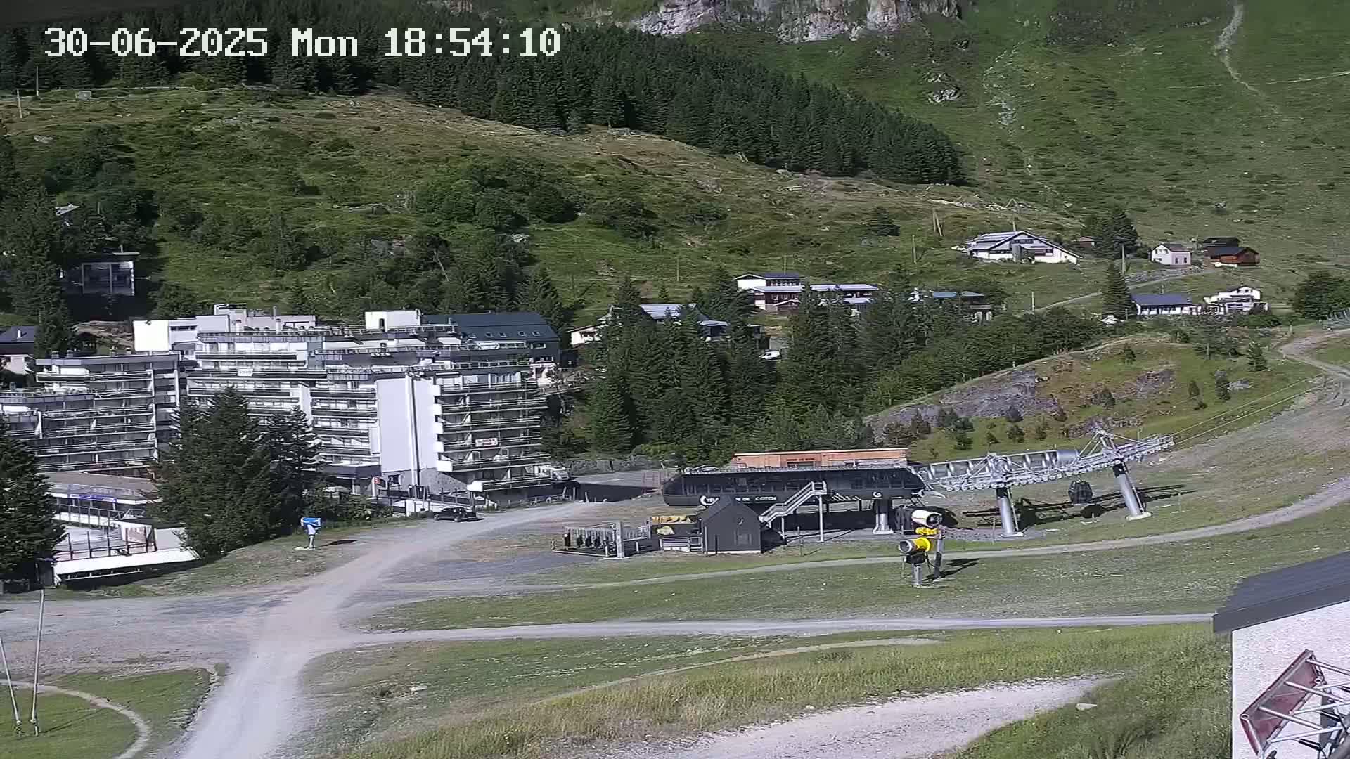 Gourette Ski Slopes Live Cam - Eaux-Bonnes,  Pyrenees-Atlantiques, Nouvelle-Aquitaine, France