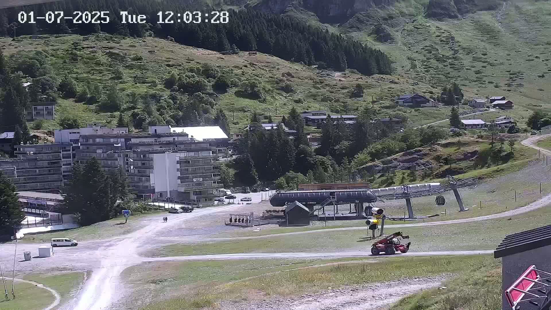 Gourette Ski Slopes Live Cam - Eaux-Bonnes,  Pyrenees-Atlantiques, Nouvelle-Aquitaine, France