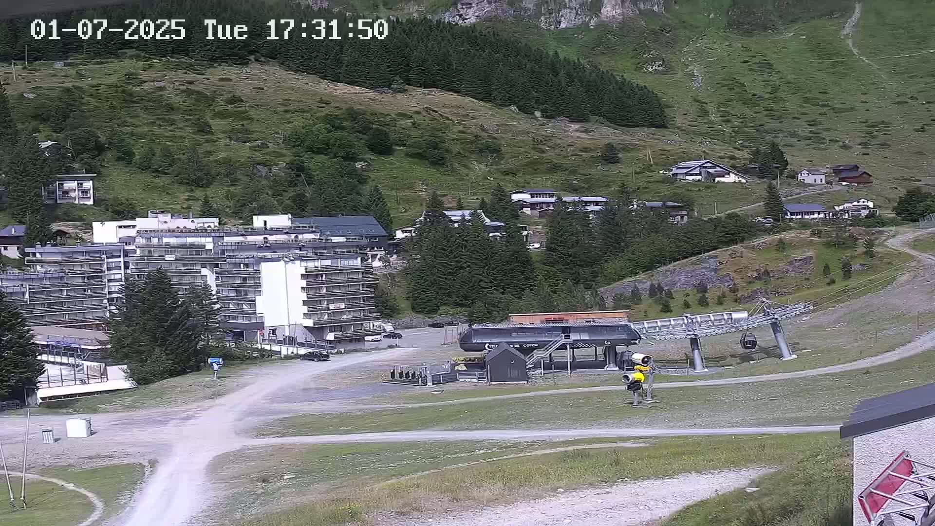 Gourette Ski Slopes Live Cam - Eaux-Bonnes,  Pyrenees-Atlantiques, Nouvelle-Aquitaine, France