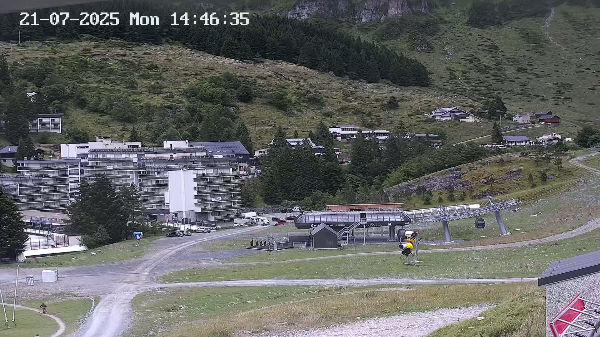 Gourette Ski Slopes Live Cam - Eaux-Bonnes,  Pyrenees-Atlantiques, Nouvelle-Aquitaine, France